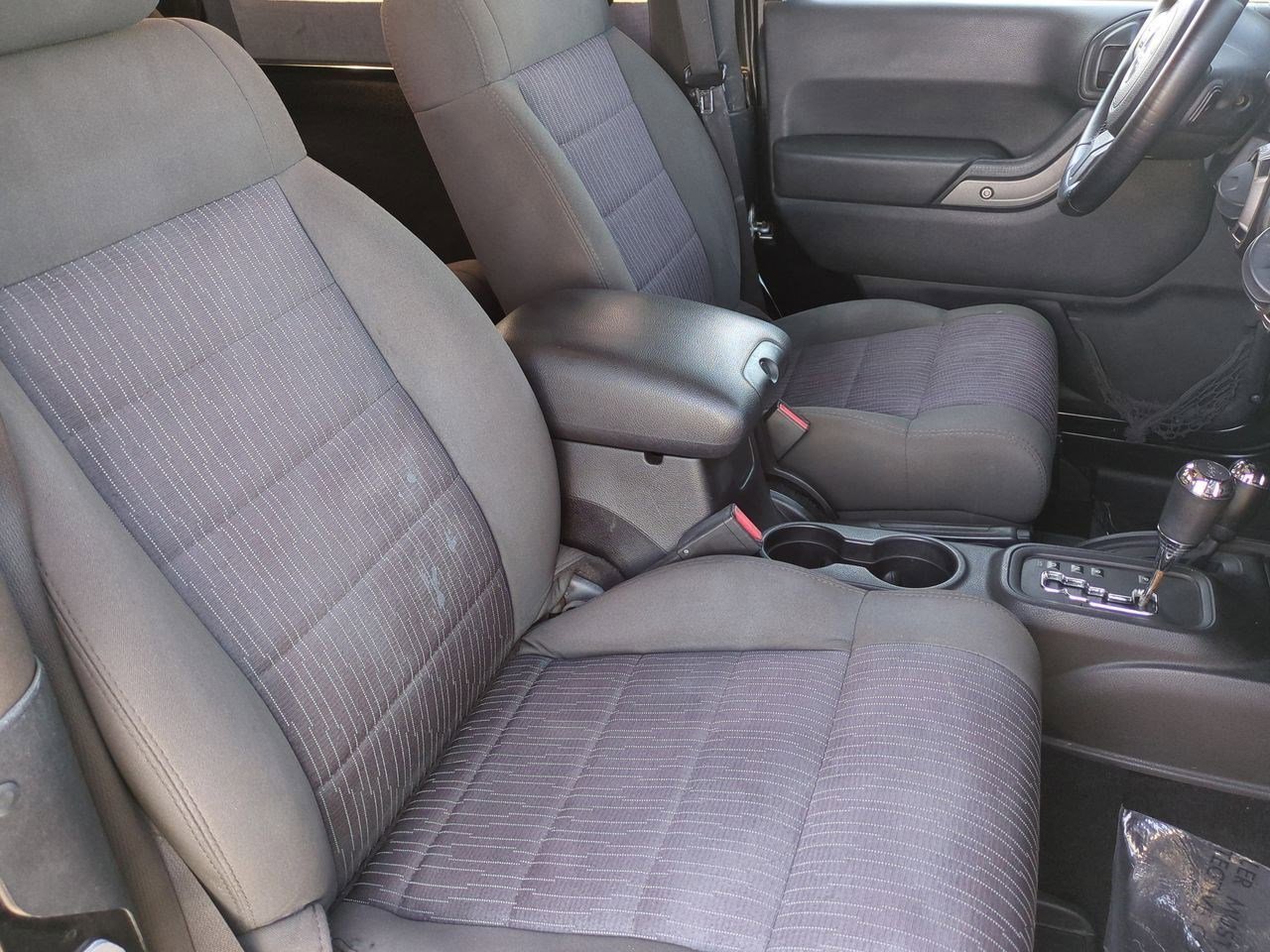 Thumbnail: 2012 Jeep Wrangler - 17