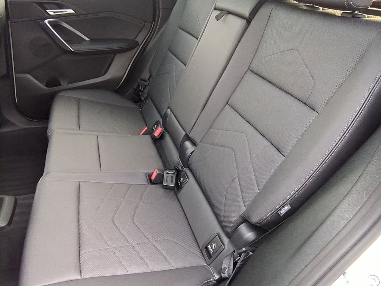 Thumbnail: 2023 BMW X1 - 18