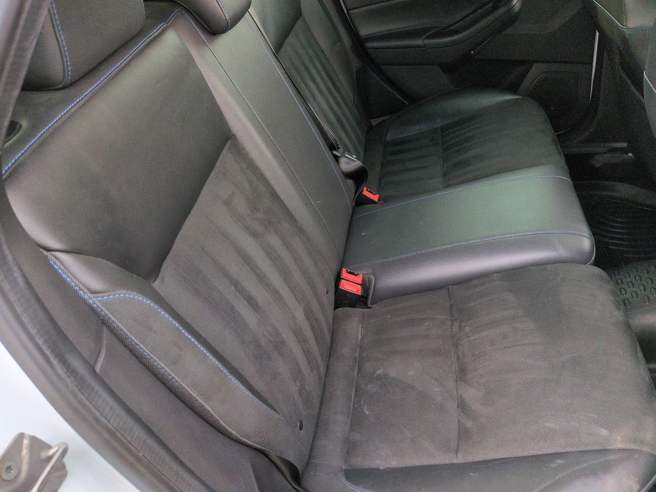 Thumbnail: 2017 Ford Focus - 21