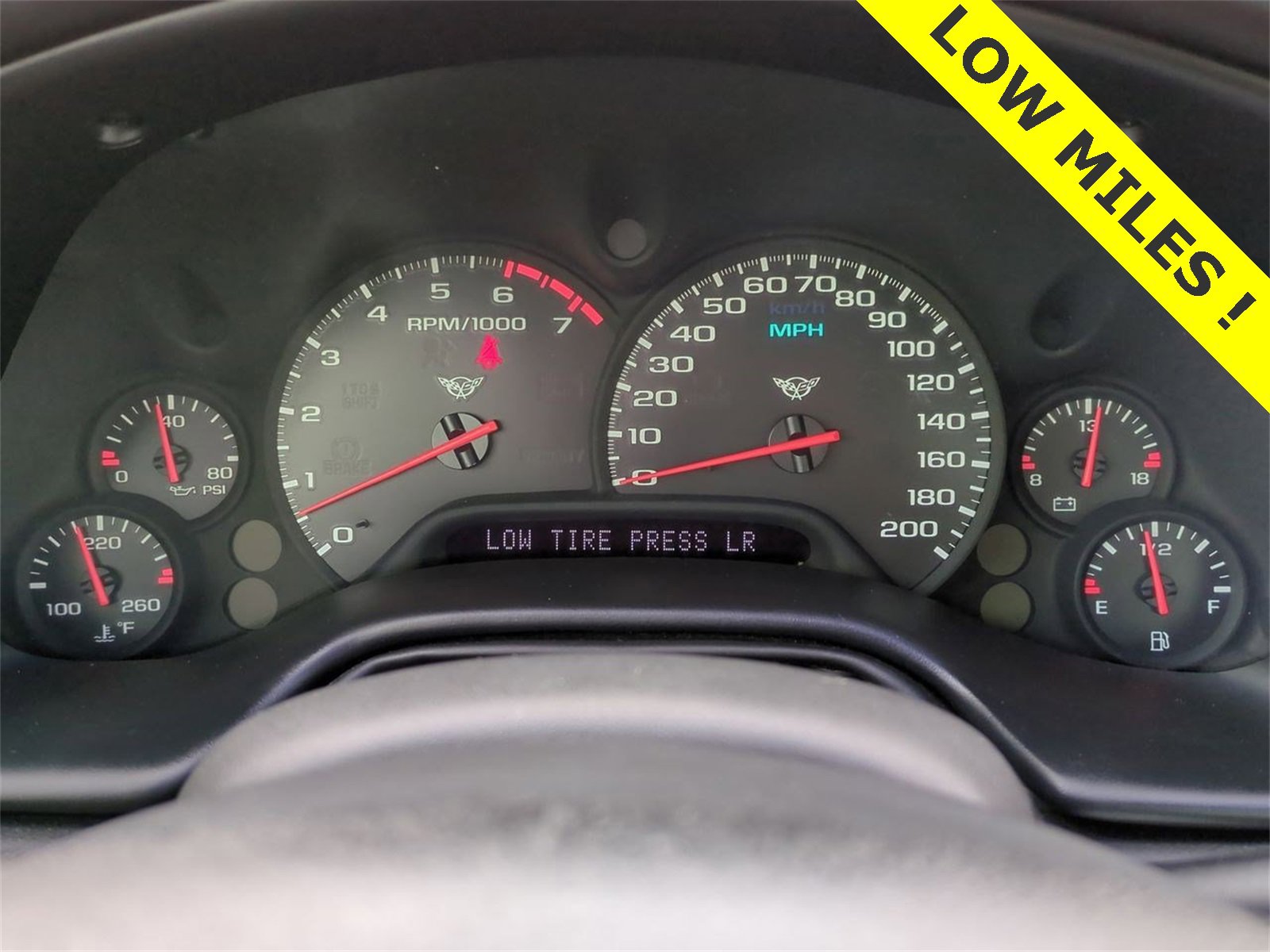 Thumbnail: 2004 Chevrolet Corvette - 23