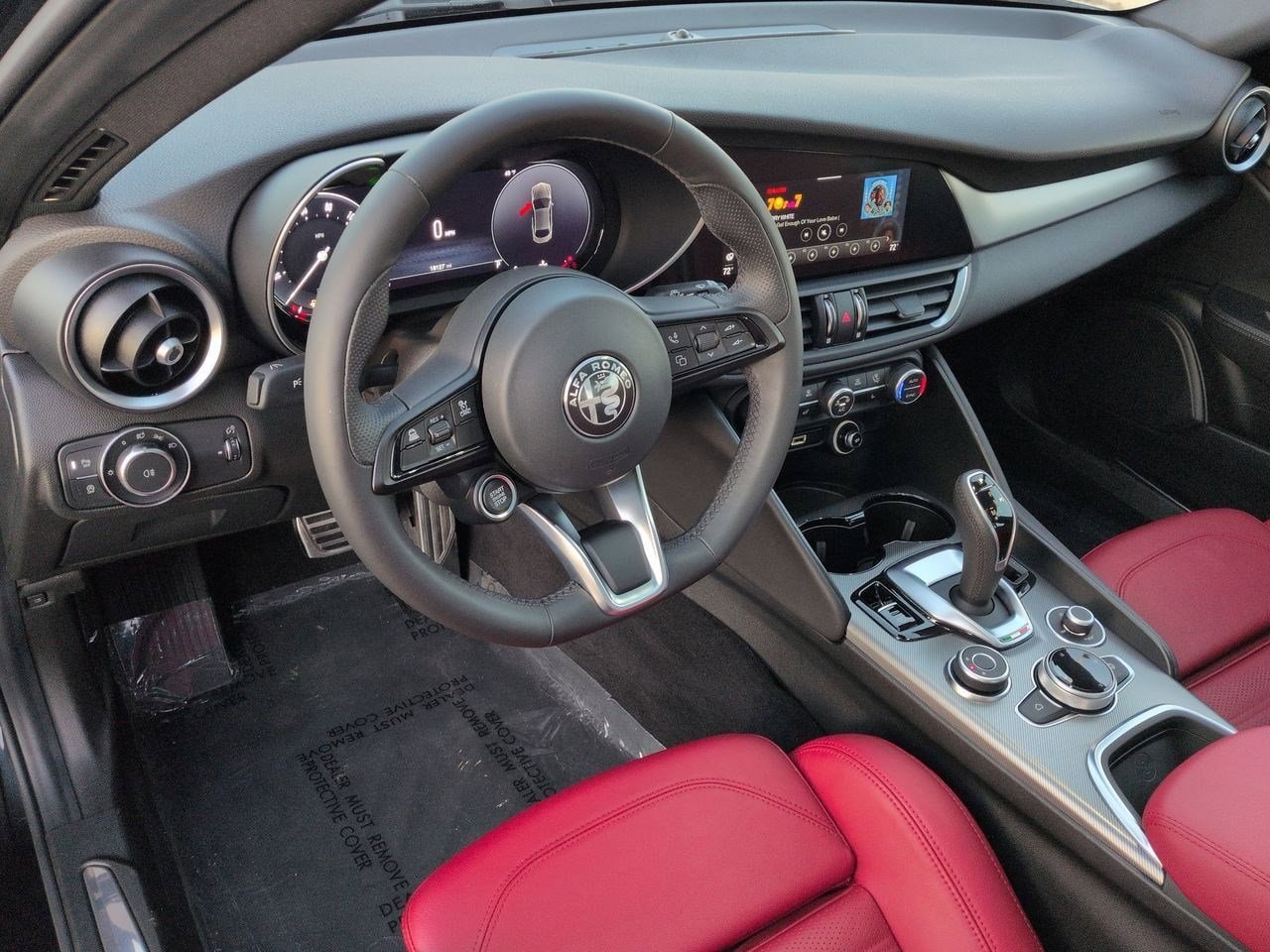 Thumbnail: 2024 Alfa Romeo Giulia - 2