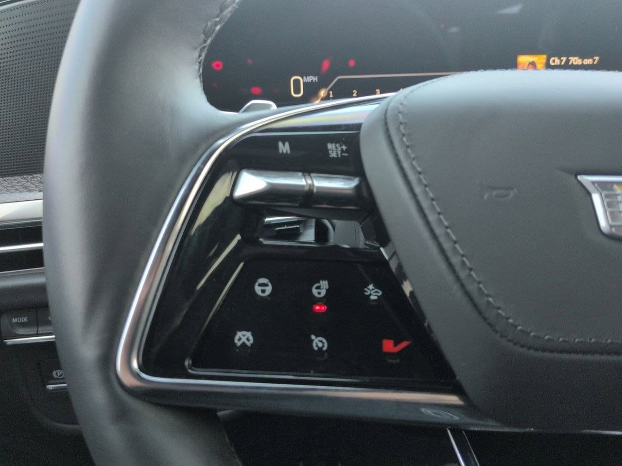 Thumbnail: 2025 Cadillac Escalade - 26