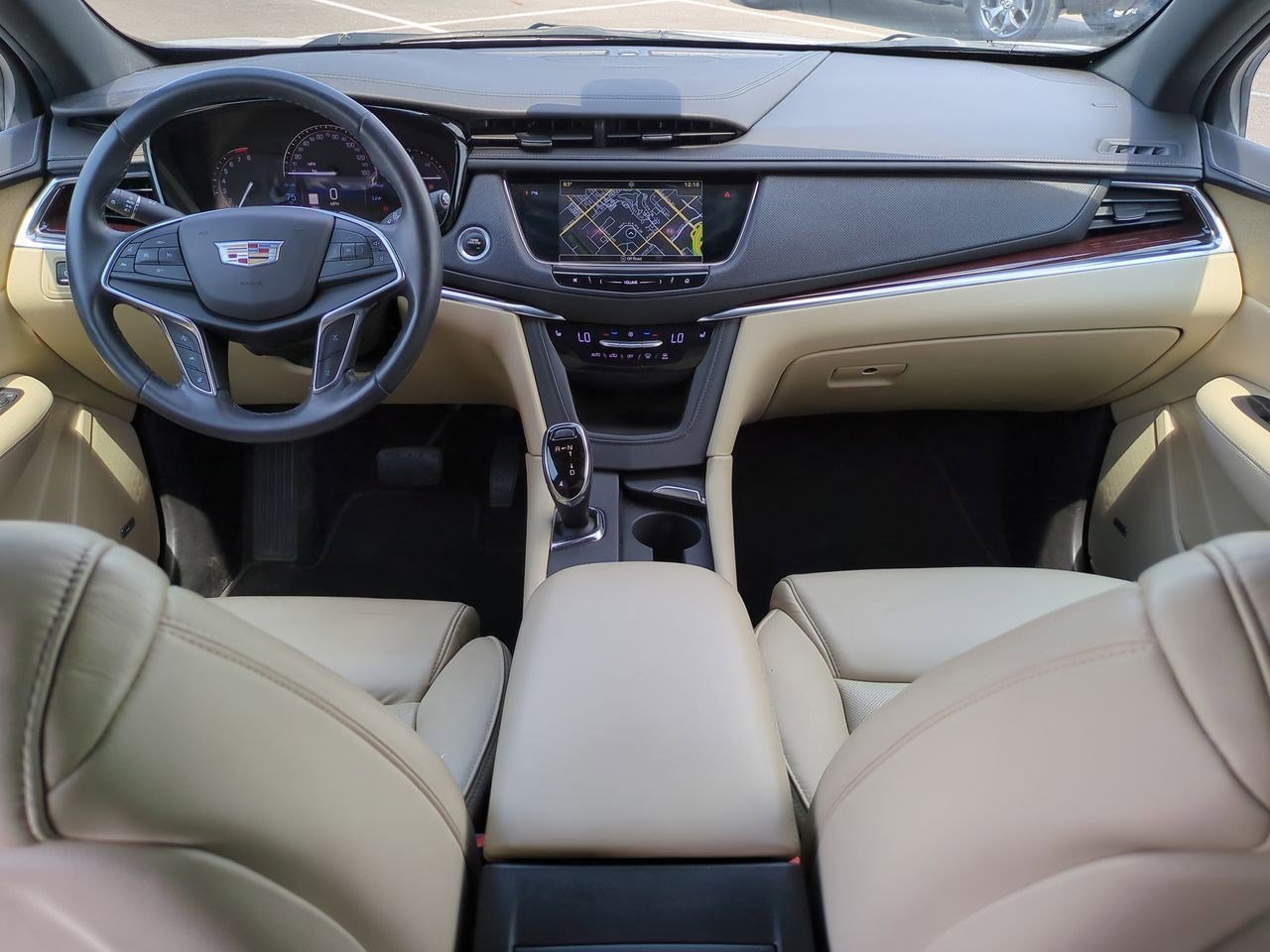 Thumbnail: 2017 Cadillac XT5 - 14