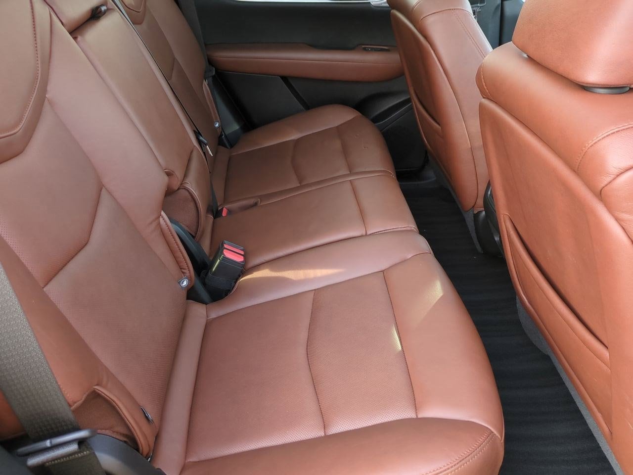 Thumbnail: 2023 Cadillac XT5 - 21