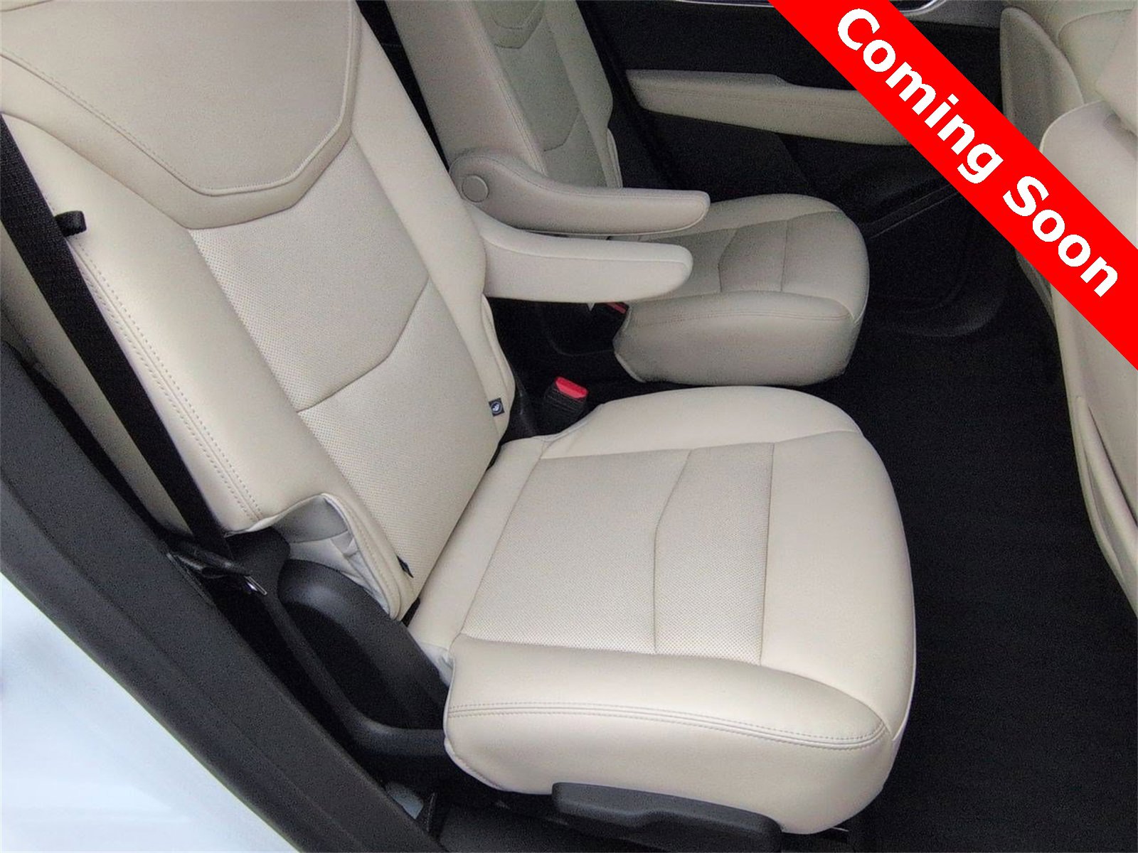 Thumbnail: 2025 Cadillac XT6 - 21