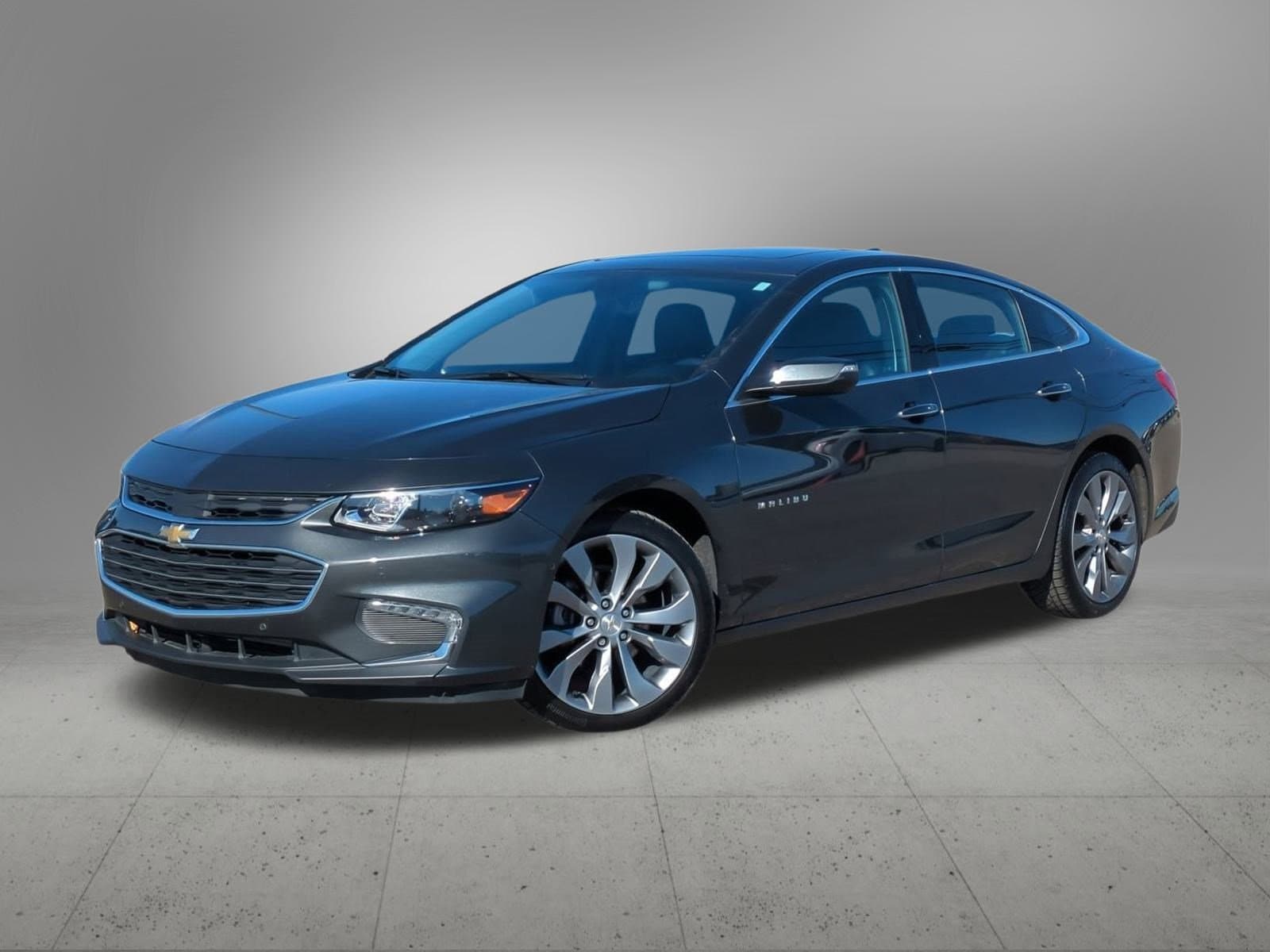 Thumbnail: 2018 Chevrolet Malibu - 1