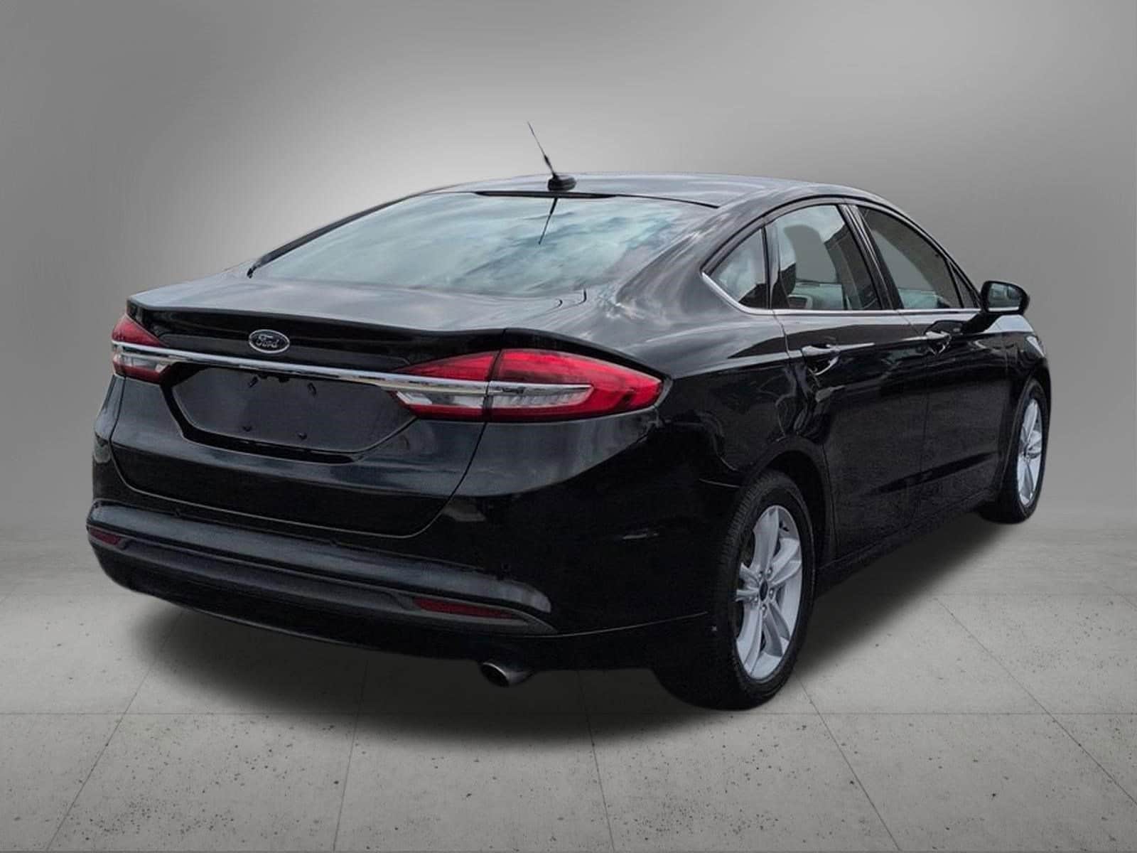 Thumbnail: 2018 Ford Fusion - 6