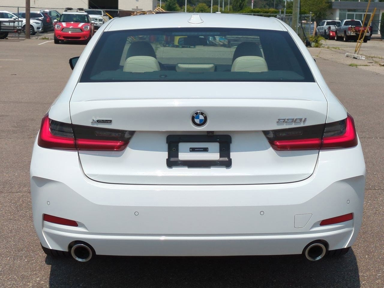Thumbnail: 2023 BMW 3 Series - 5