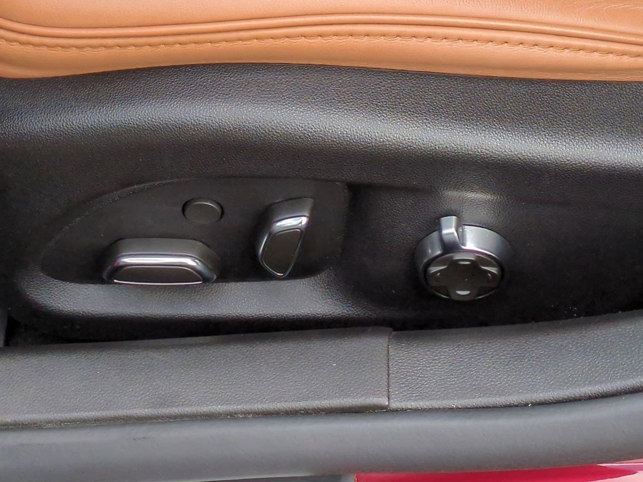 Thumbnail: 2023 Cadillac CT5 - 16