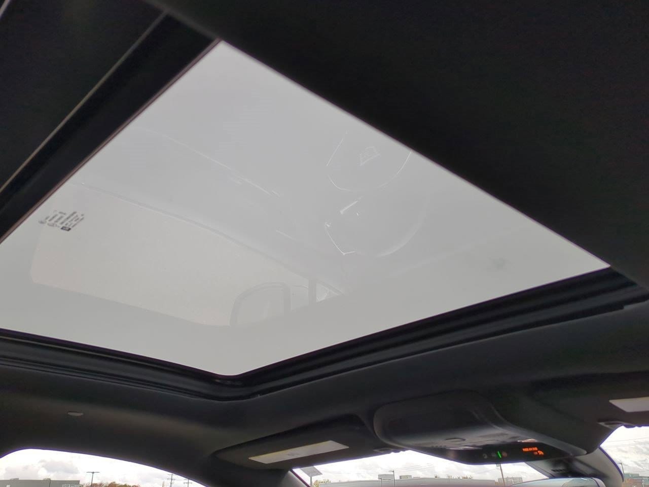 Thumbnail: 2023 Cadillac XT5 - 21