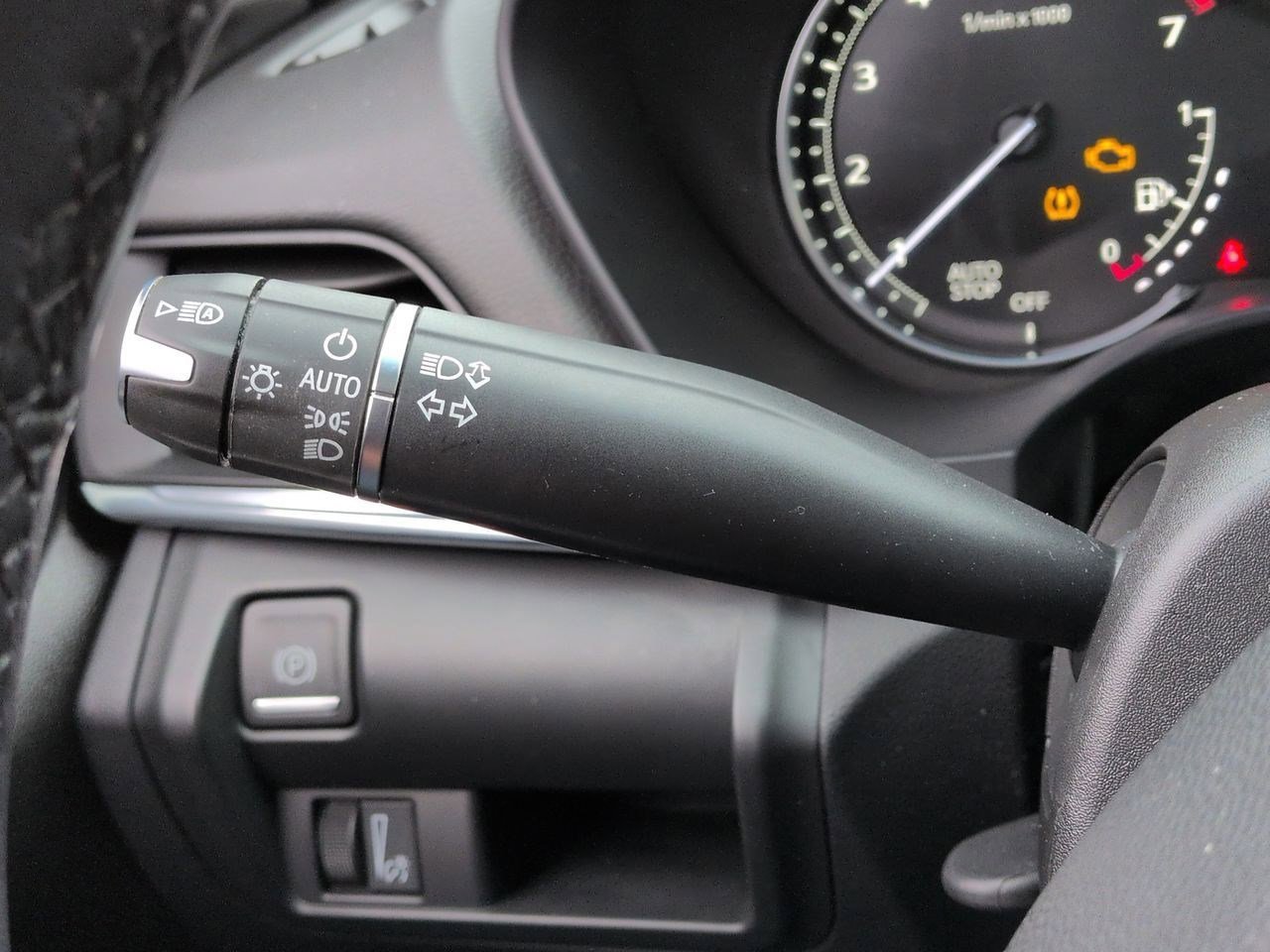 Thumbnail: 2024 Cadillac CT4 - 28