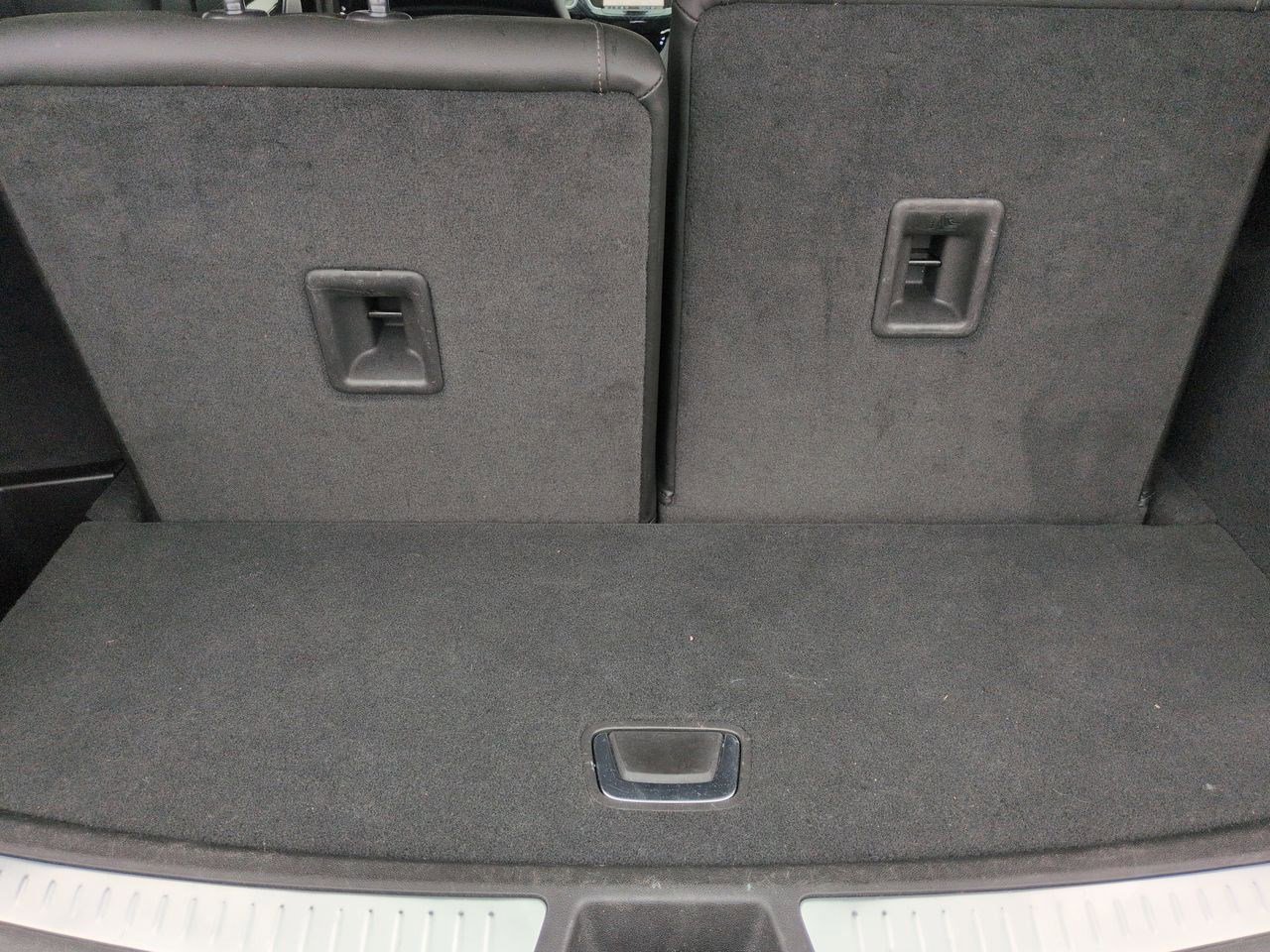 Thumbnail: 2023 Cadillac XT6 - 35