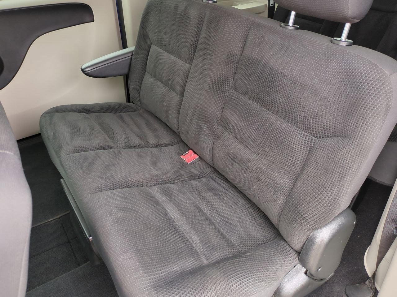Thumbnail: 2019 Dodge Grand Caravan - 17