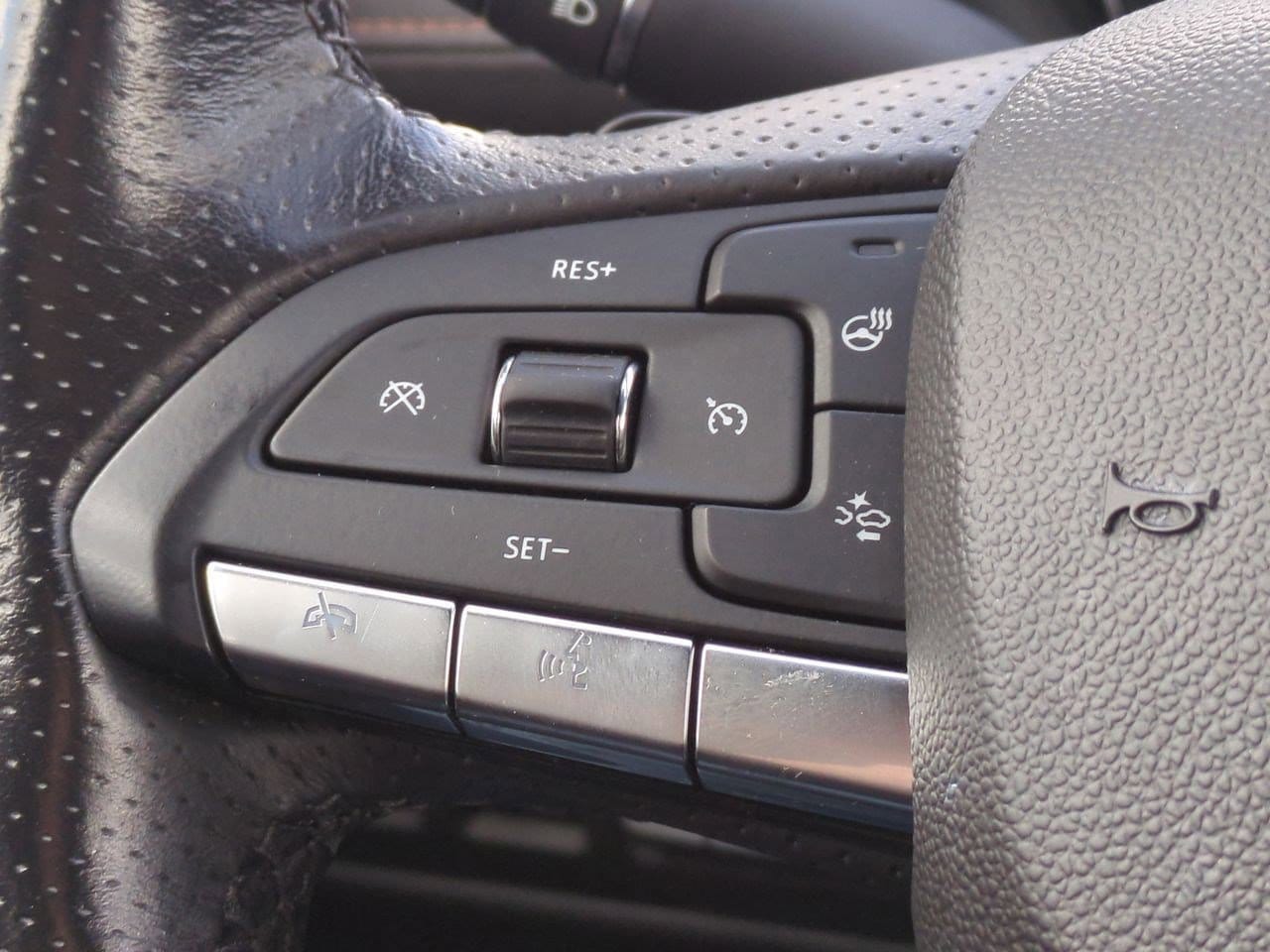 Thumbnail: 2020 Cadillac XT4 - 24