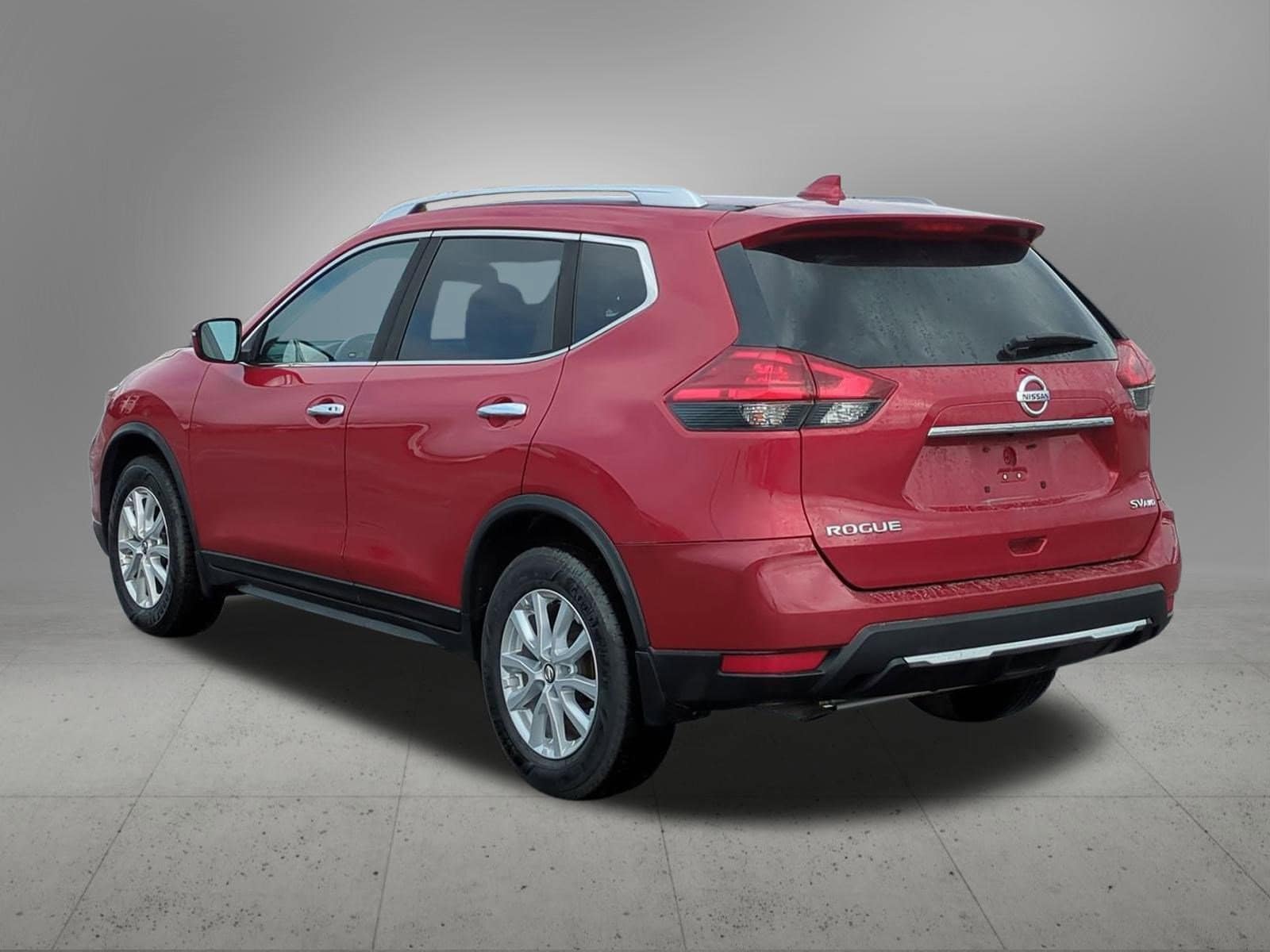 Thumbnail: 2017 Nissan Rogue - 4