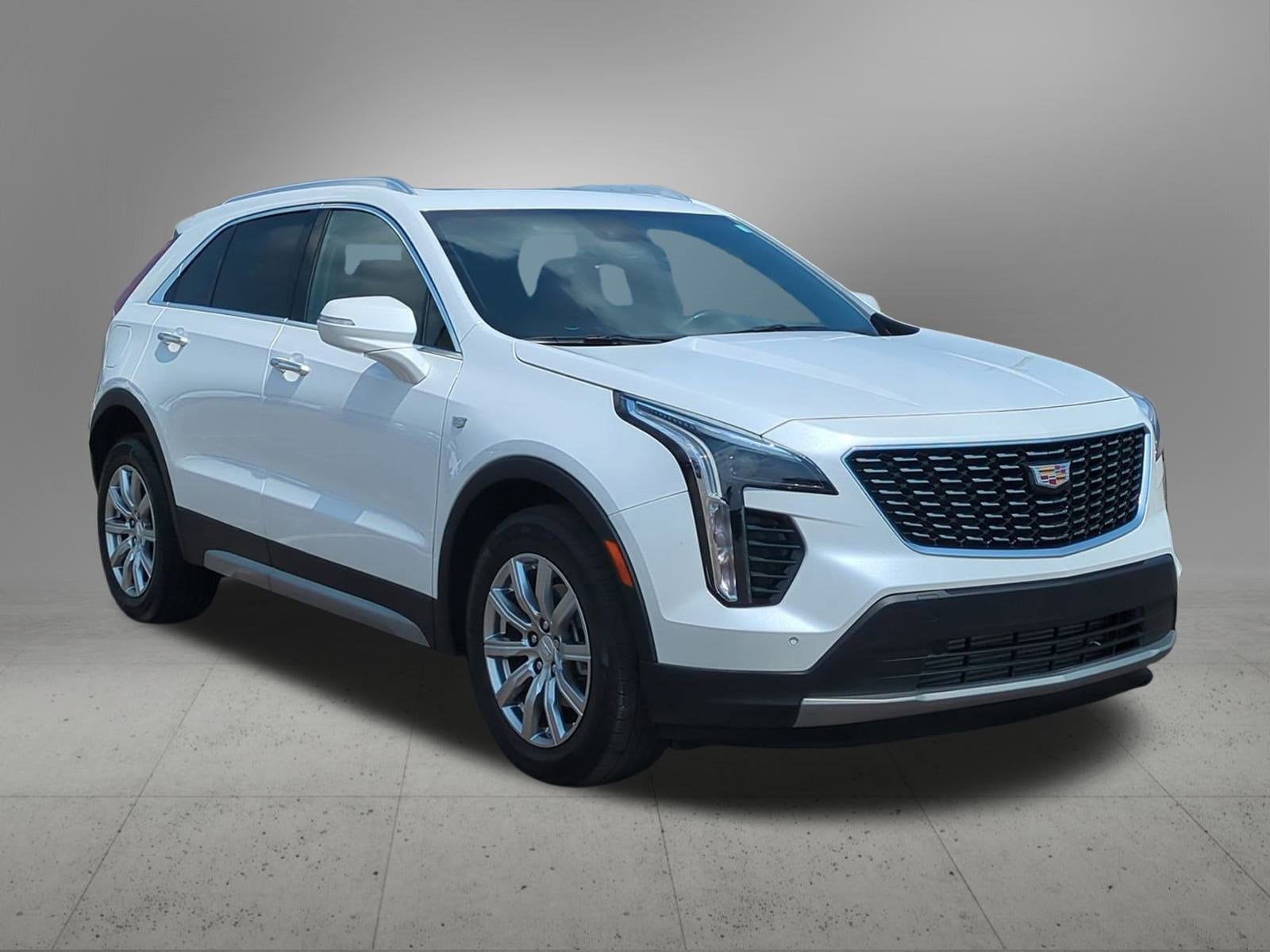 Thumbnail: 2023 Cadillac XT4 - 8