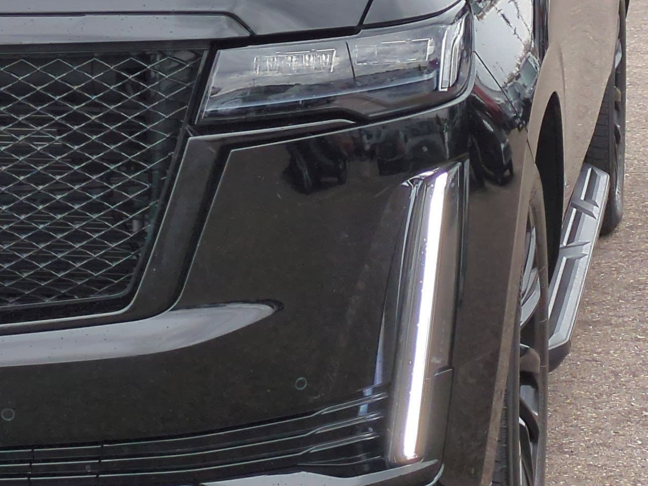 Thumbnail: 2024 Cadillac Escalade - 10