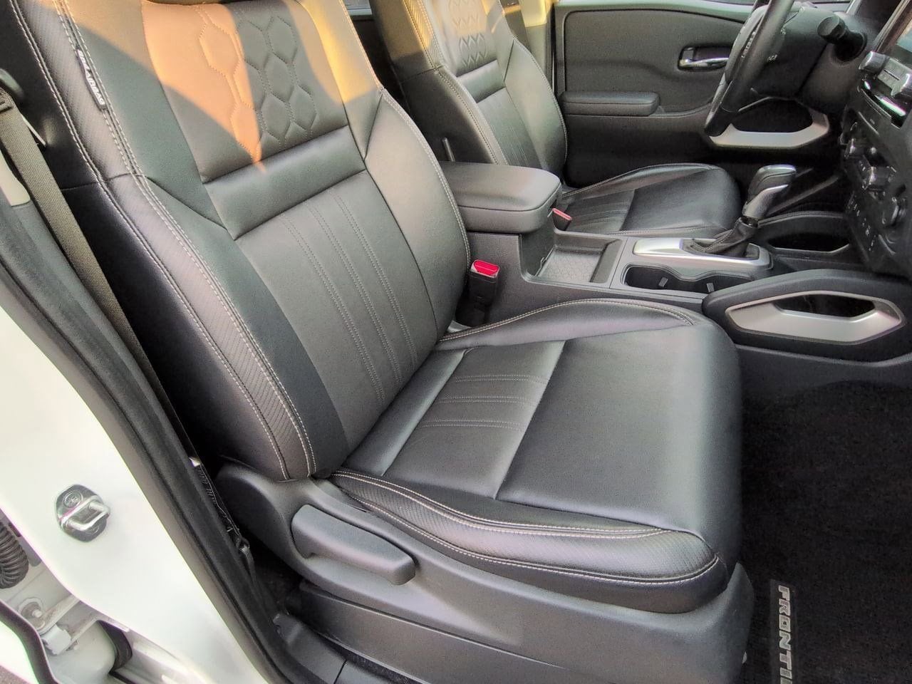 Thumbnail: 2022 Nissan Frontier - 22