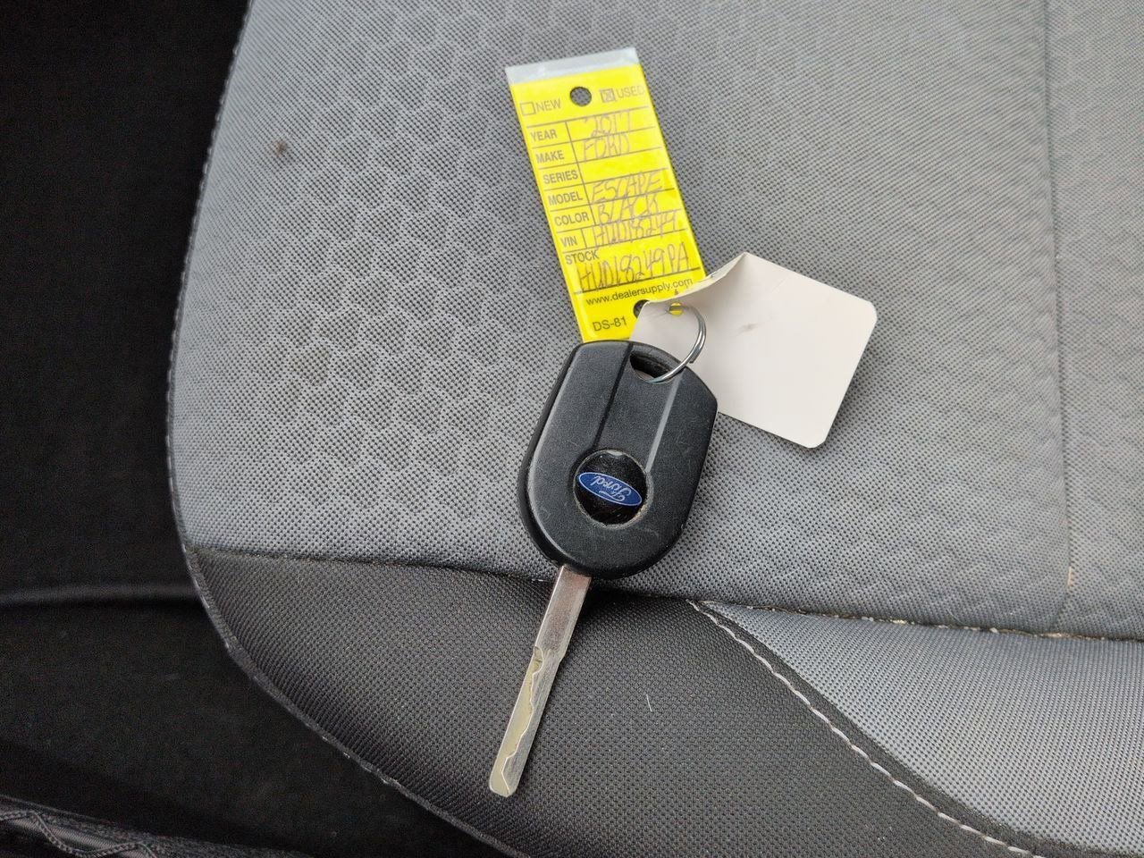 Thumbnail: 2017 Ford Escape - 33