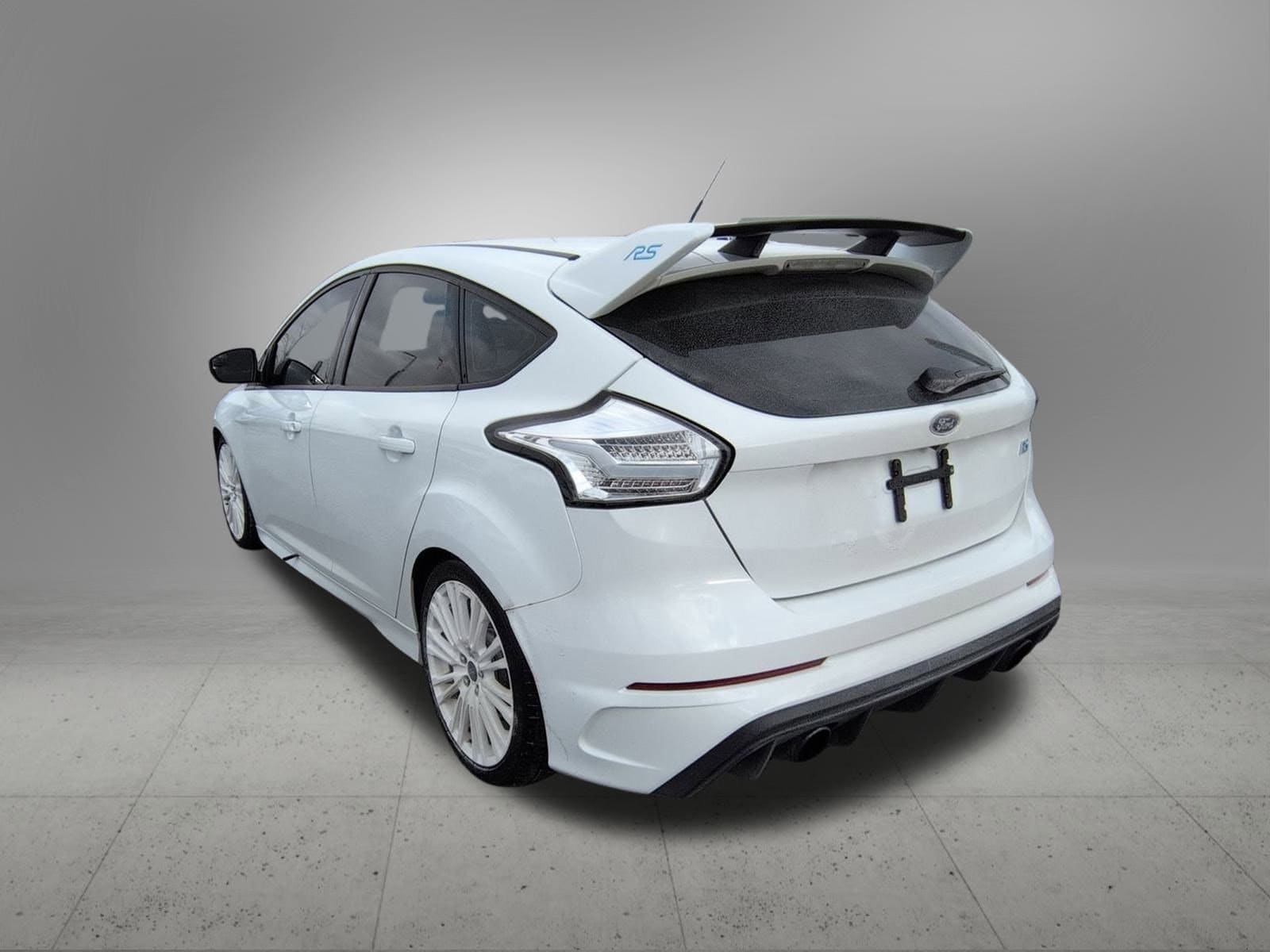 Thumbnail: 2017 Ford Focus - 4