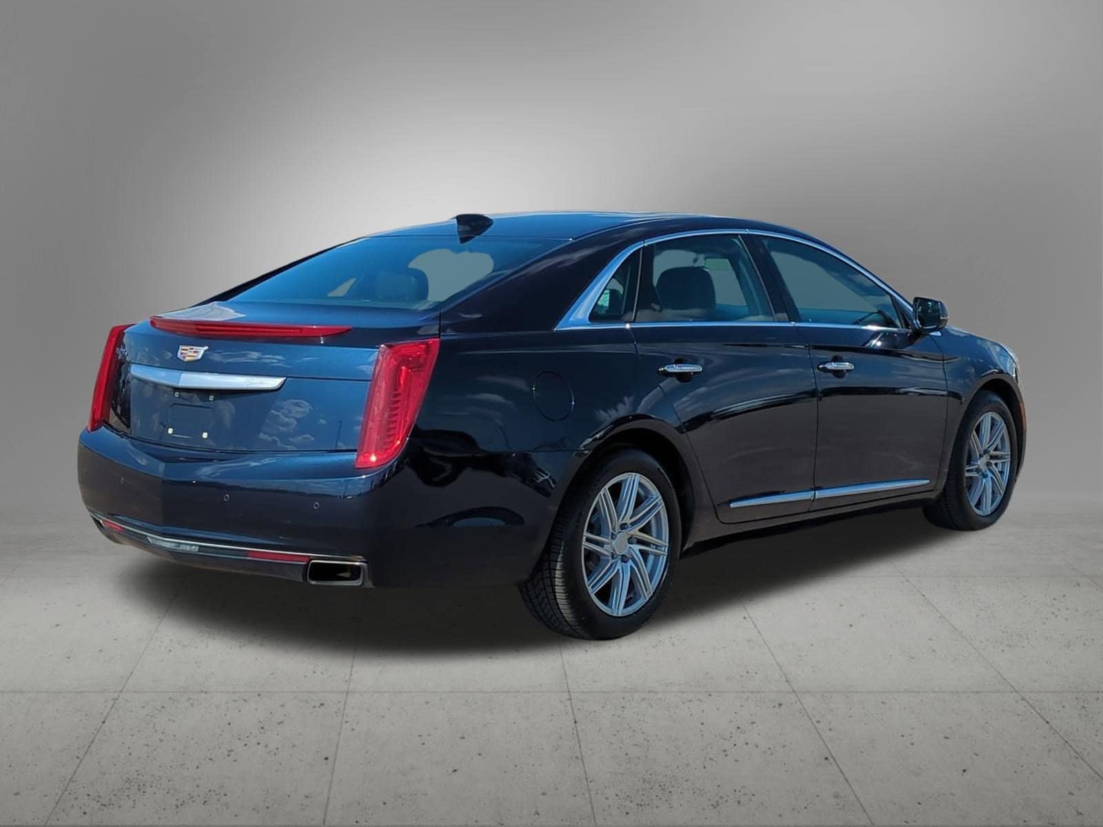 Thumbnail: 2016 Cadillac XTS - 6