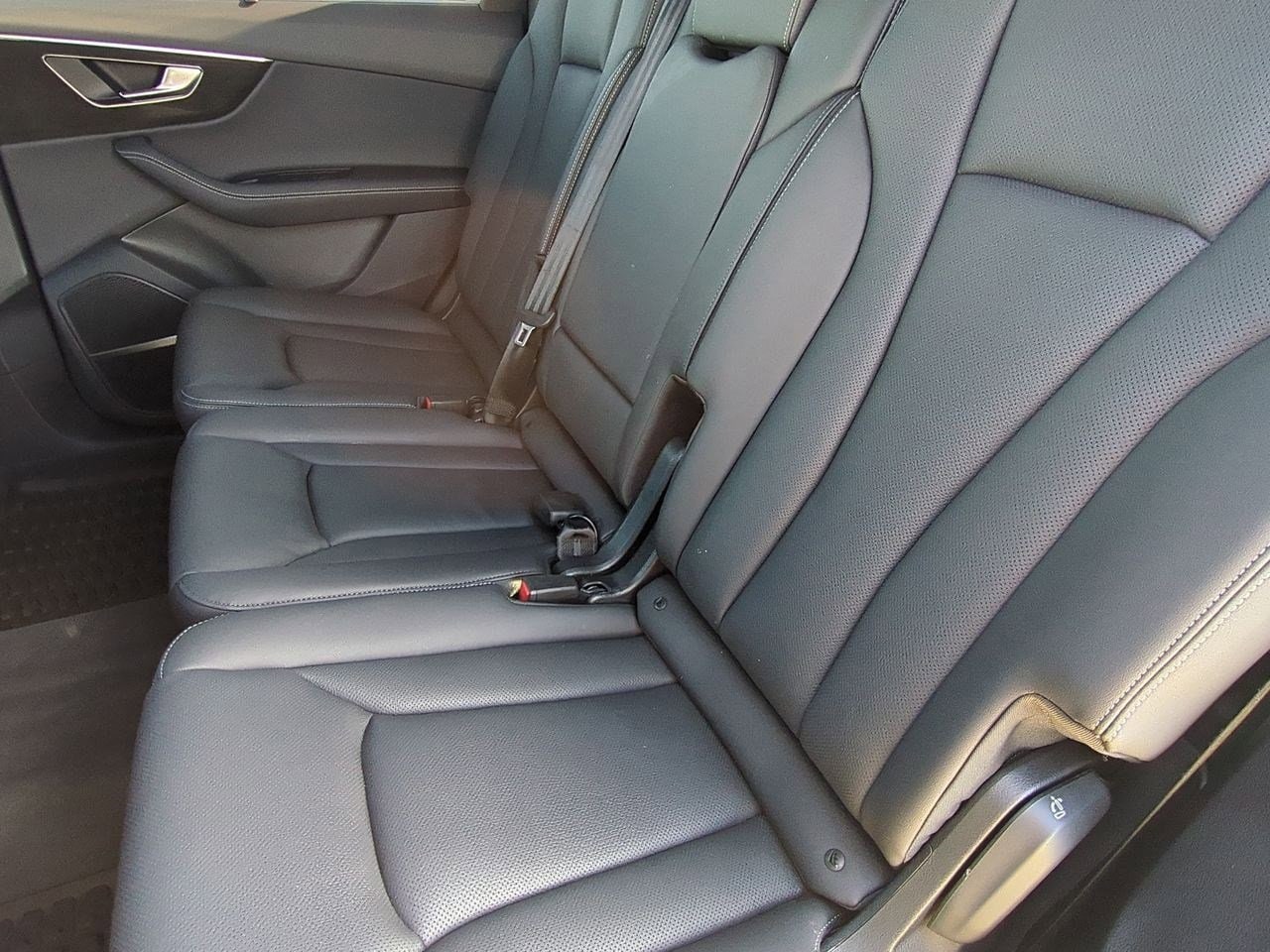 Thumbnail: 2025 Audi Q7 - 18