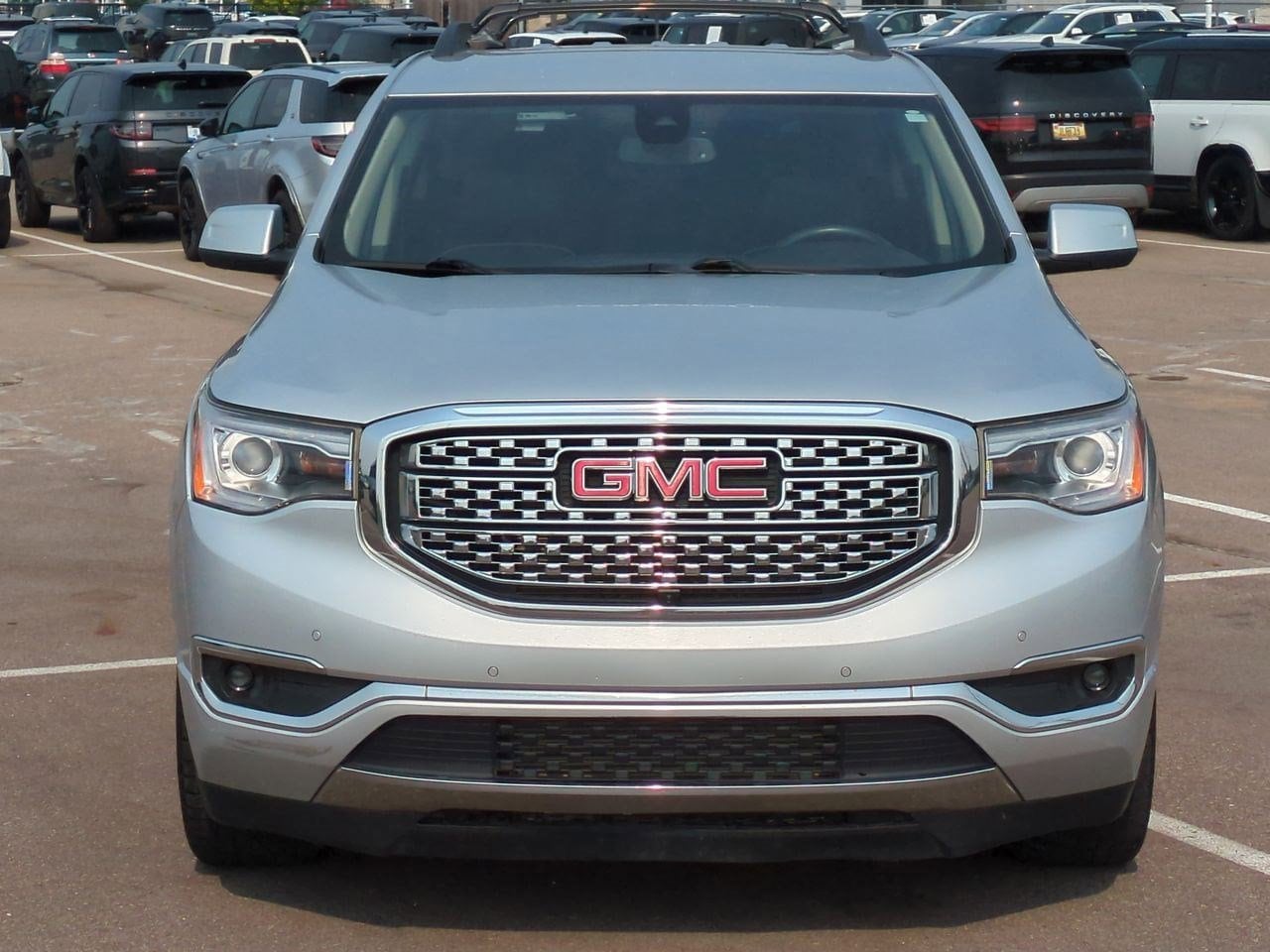 Thumbnail: 2017 GMC Acadia - 9