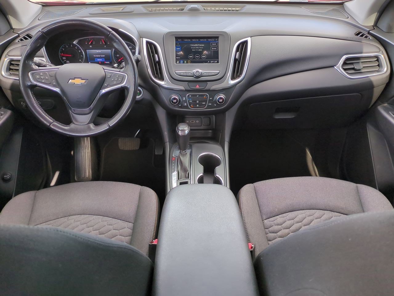 Thumbnail: 2019 Chevrolet Equinox - 14