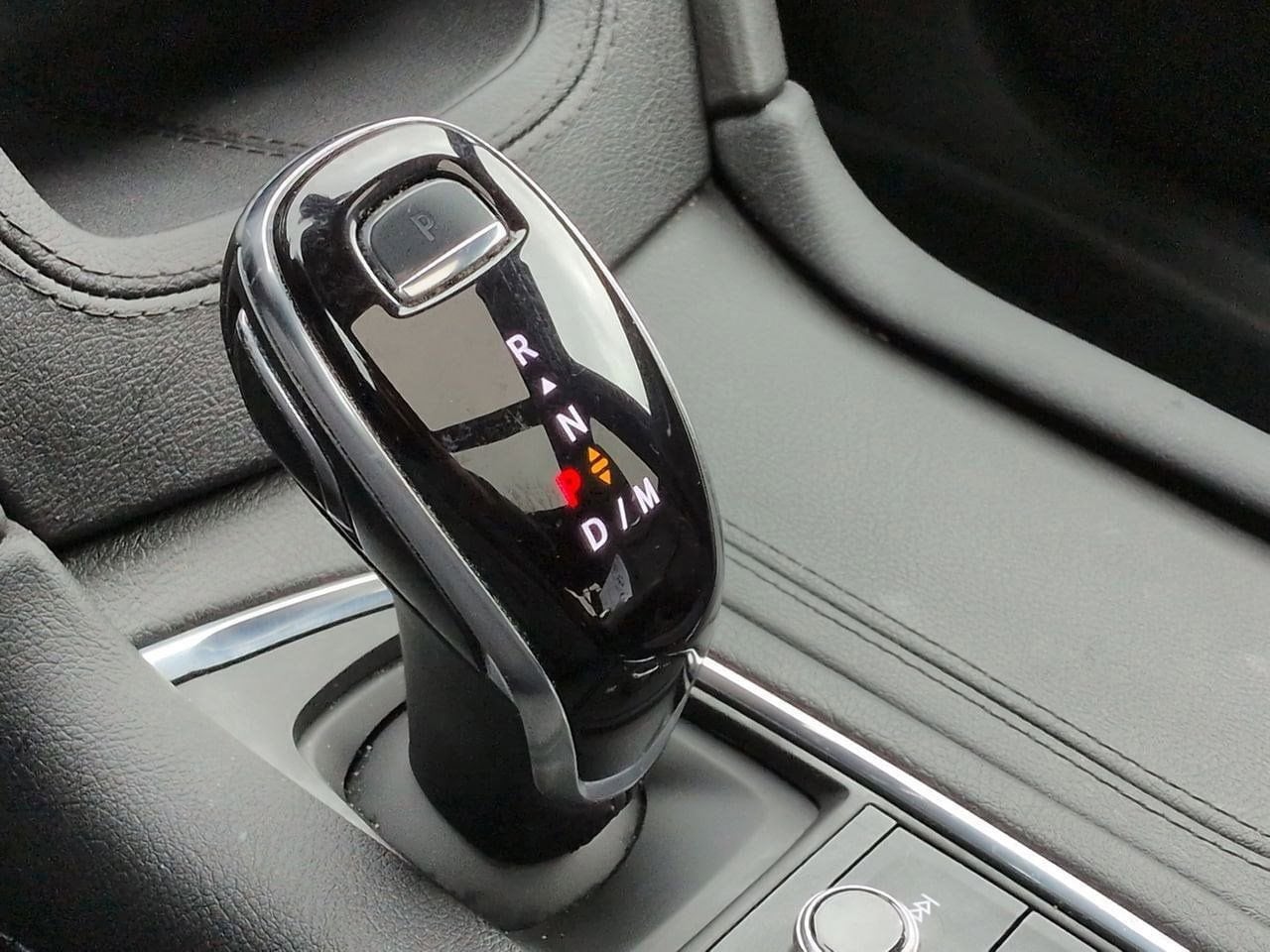 Thumbnail: 2024 Cadillac XT6 - 33