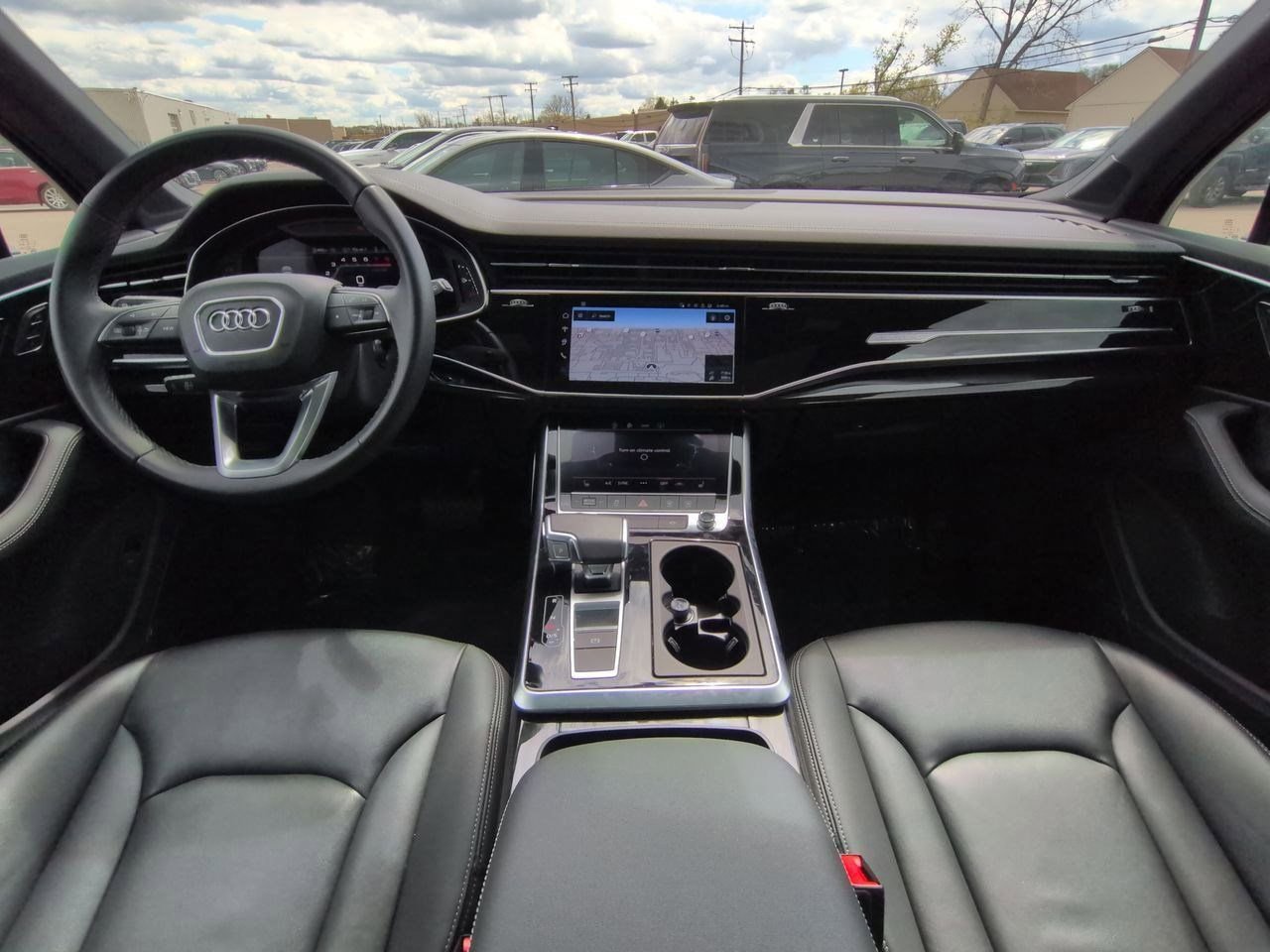 Thumbnail: 2025 Audi Q7 - 15