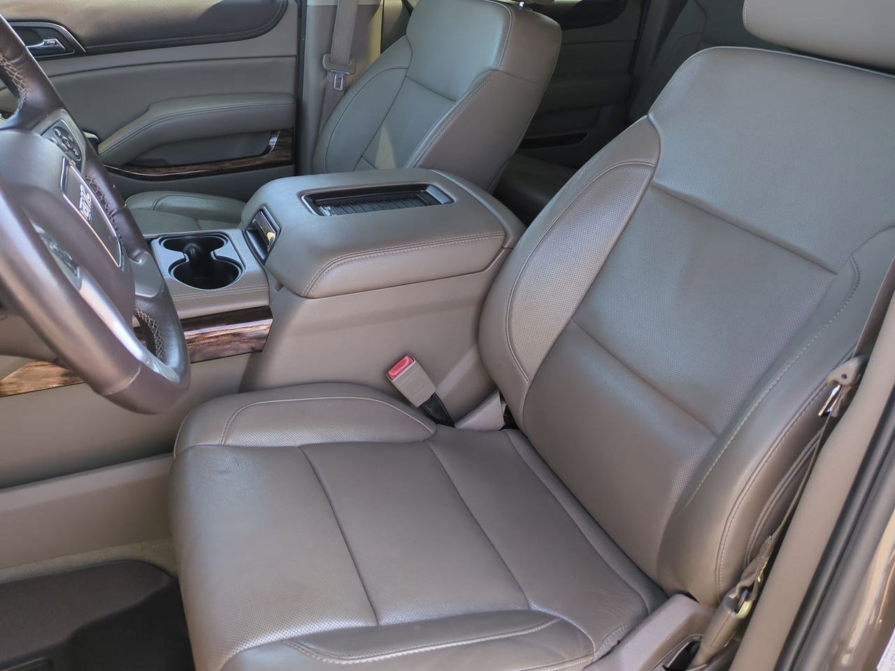Thumbnail: 2016 GMC Yukon XL - 15