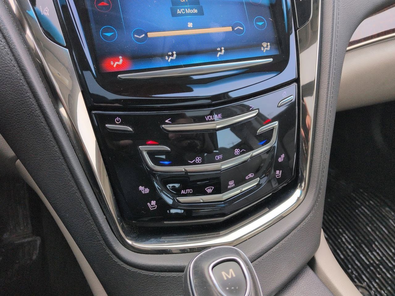 Thumbnail: 2014 Cadillac CTS - 29