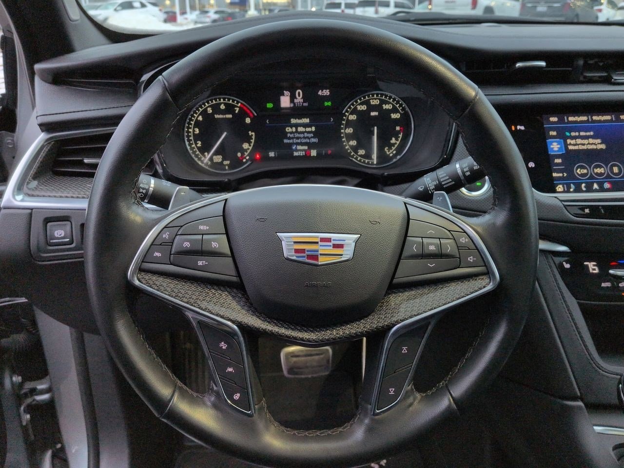 Thumbnail: 2023 Cadillac XT5 - 24