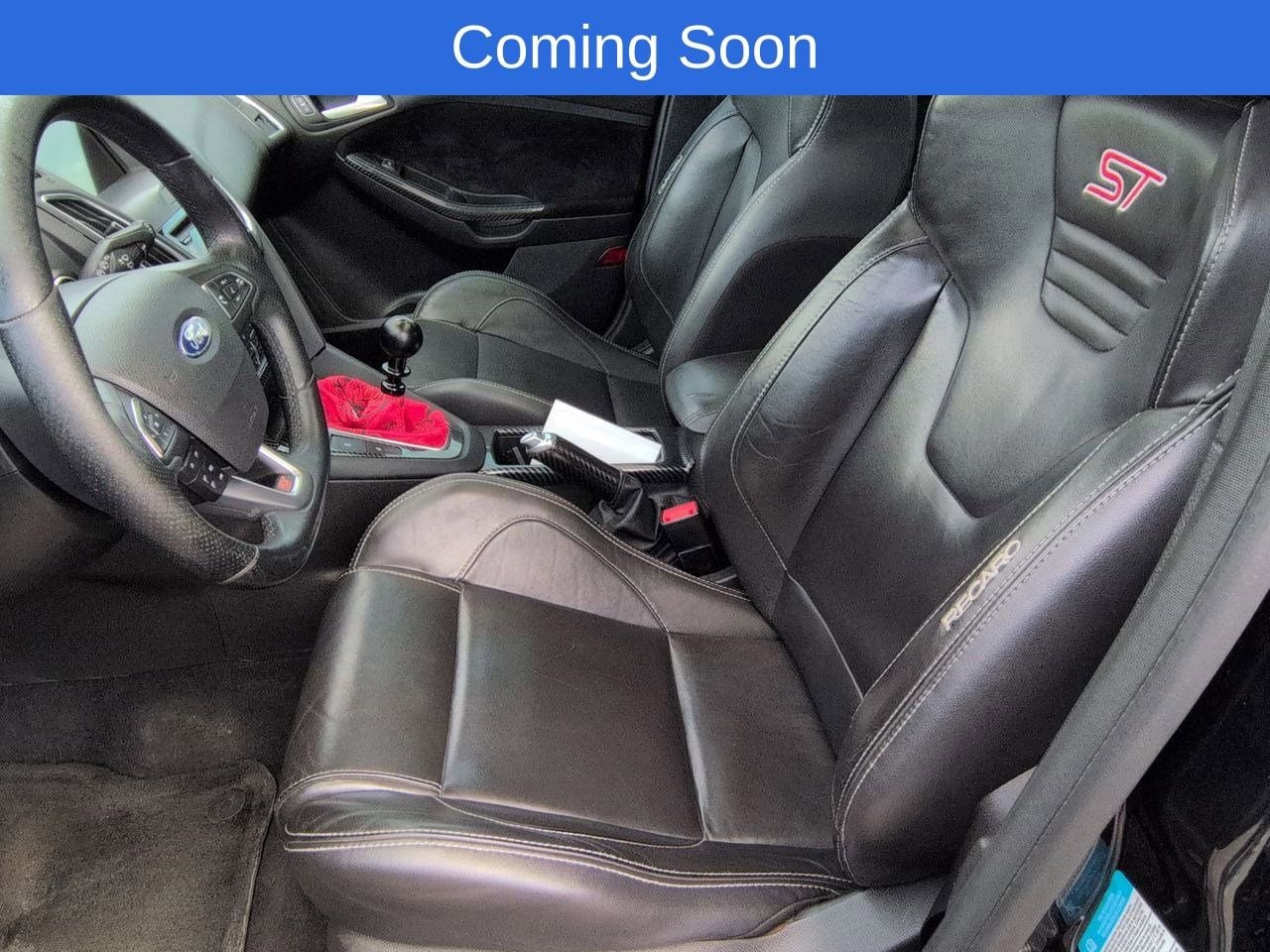 Thumbnail: 2017 Ford Focus - 16