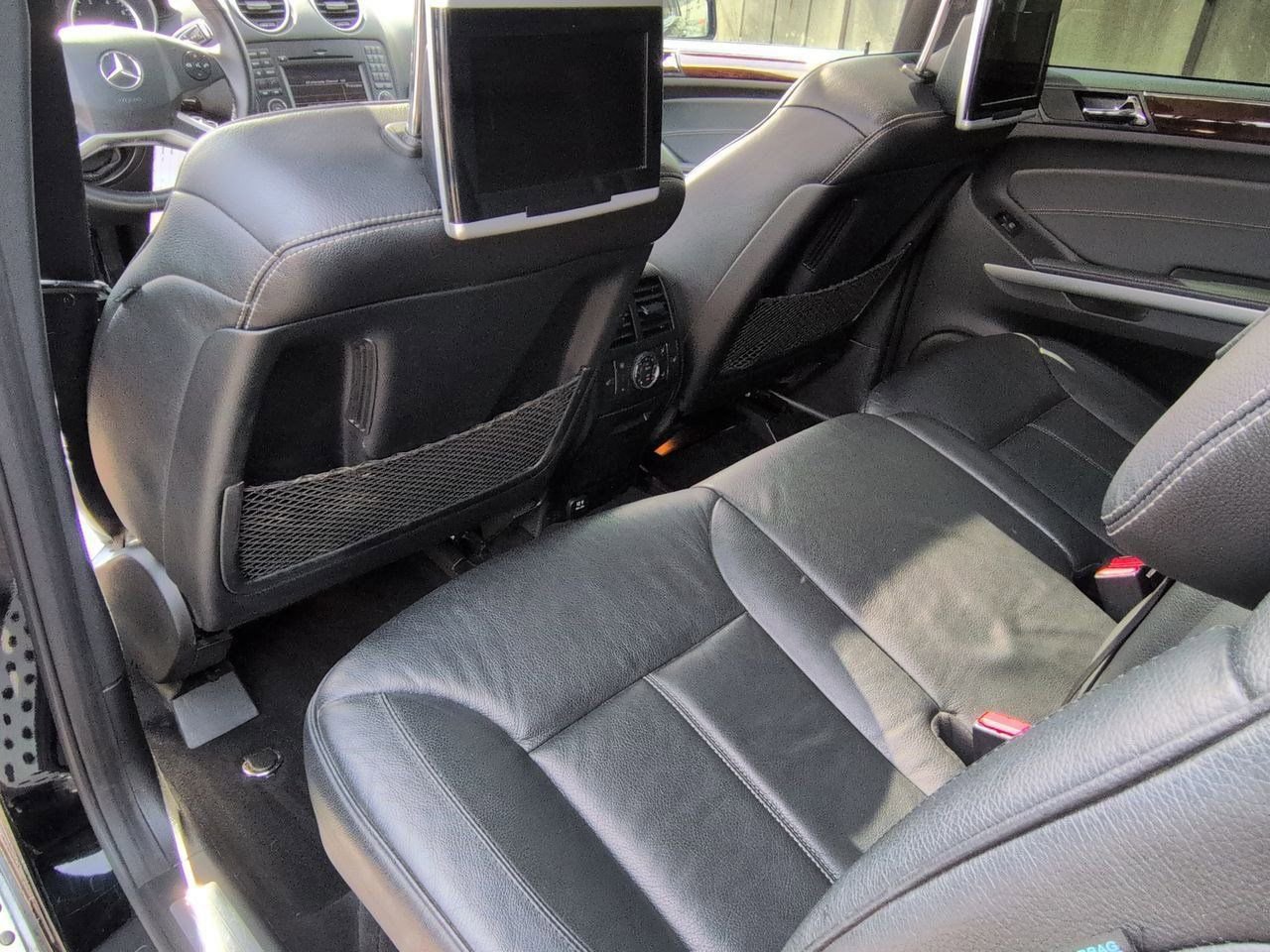 Thumbnail: 2011 Mercedes-Benz GL-Class - 18