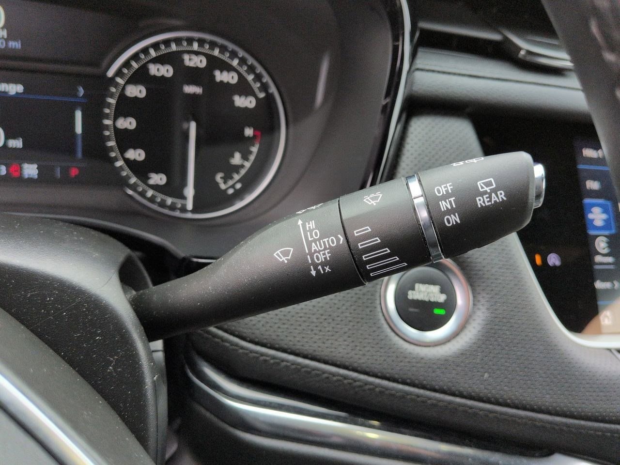 Thumbnail: 2023 Cadillac XT5 - 26