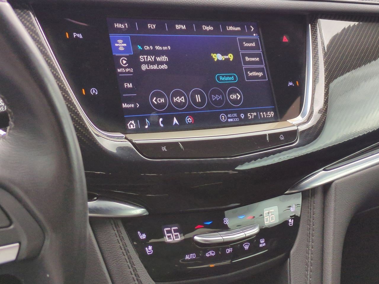 Thumbnail: 2024 Cadillac XT6 - 29