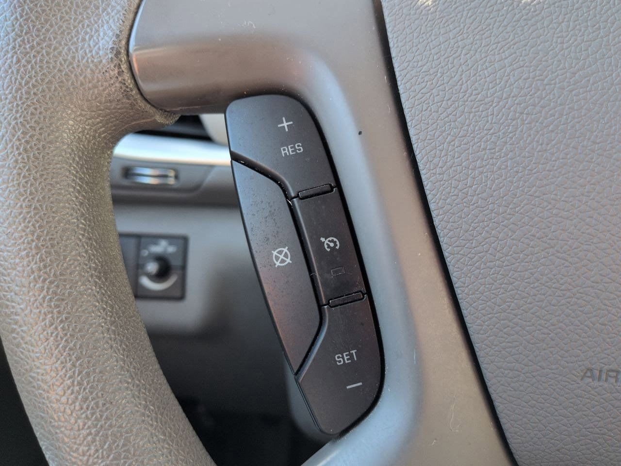 Thumbnail: 2017 Chevrolet Traverse - 23