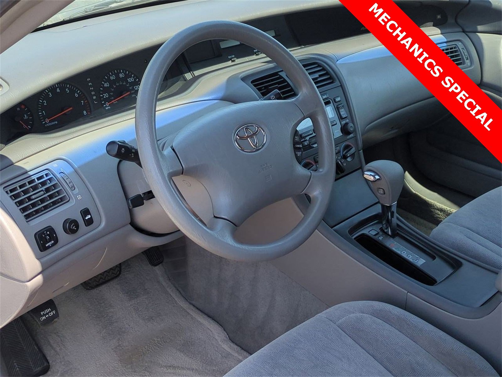Thumbnail: 2004 Toyota Avalon - 2