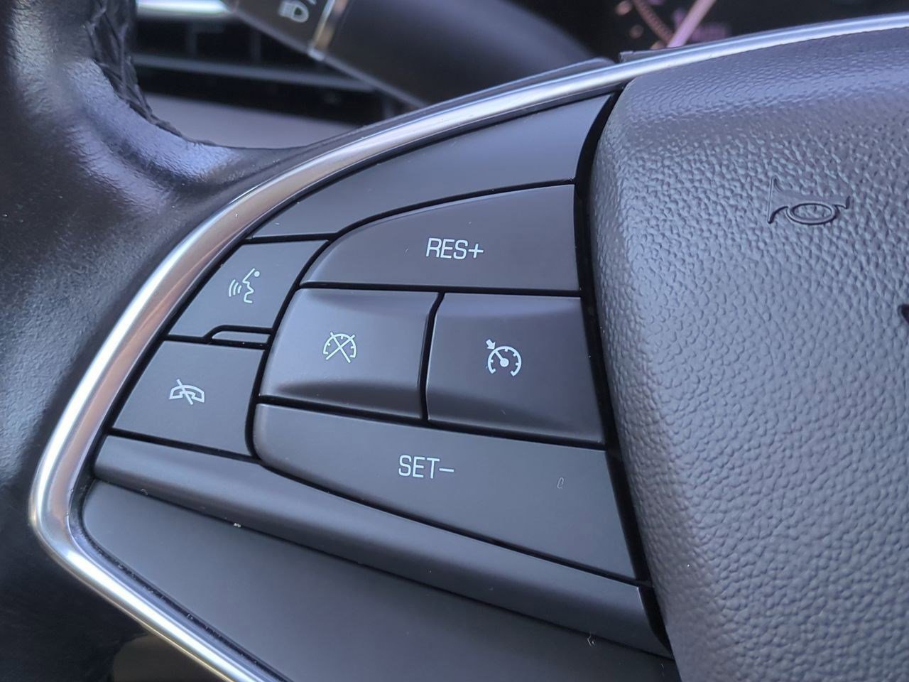 Thumbnail: 2019 Cadillac XT5 - 23