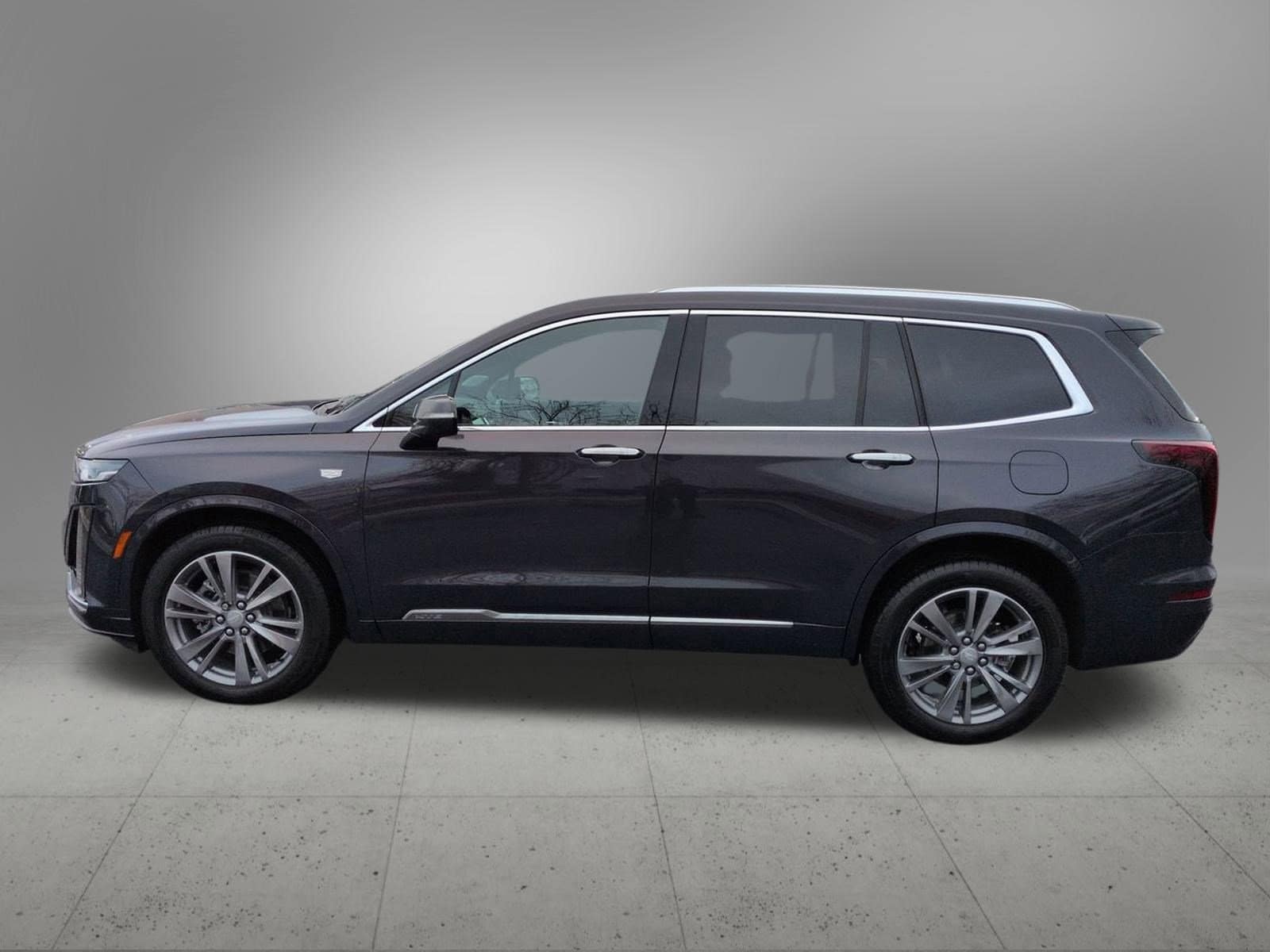 Thumbnail: 2025 Cadillac XT6 - 3