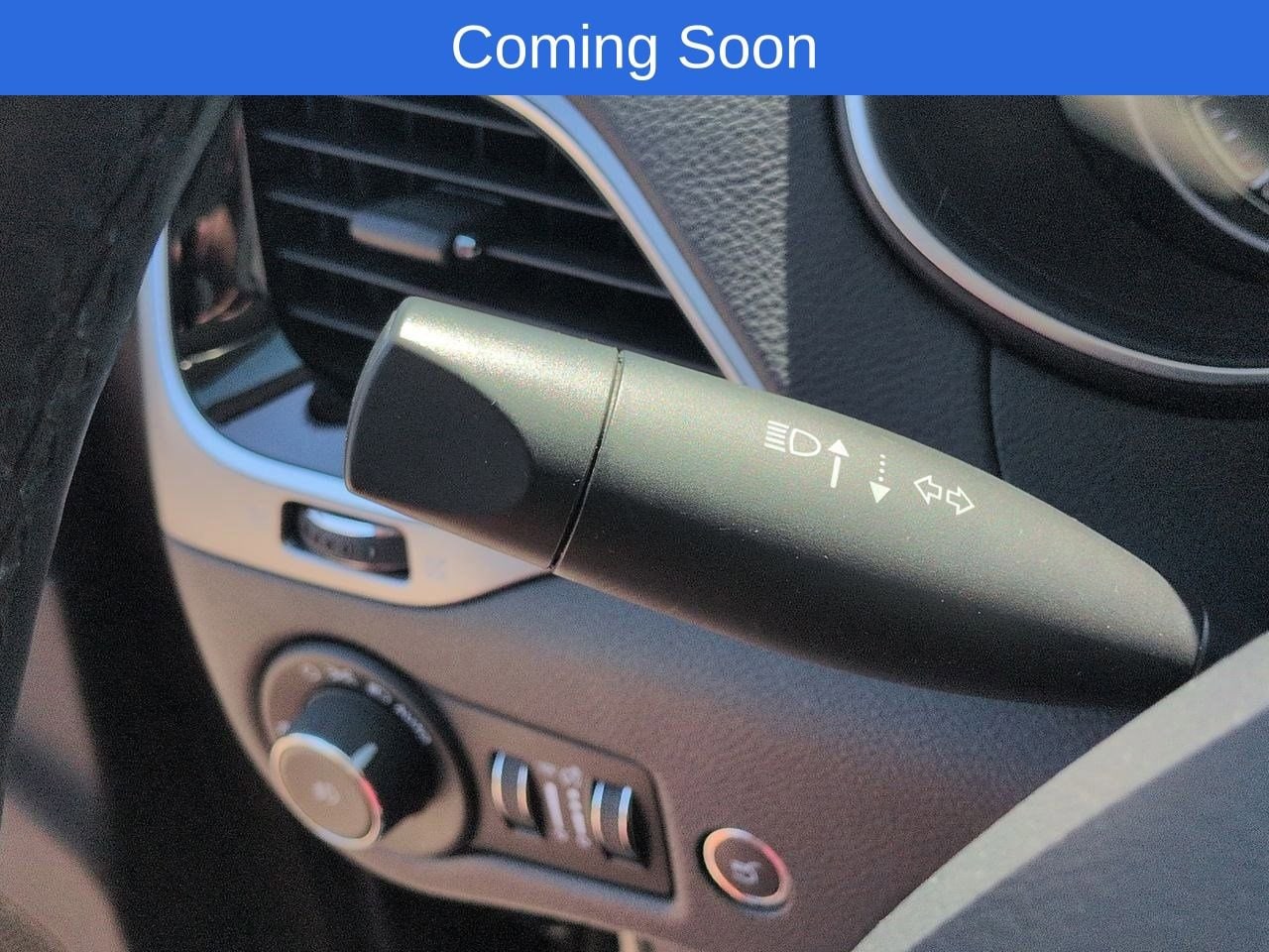 Thumbnail: 2019 Jeep Cherokee - 25