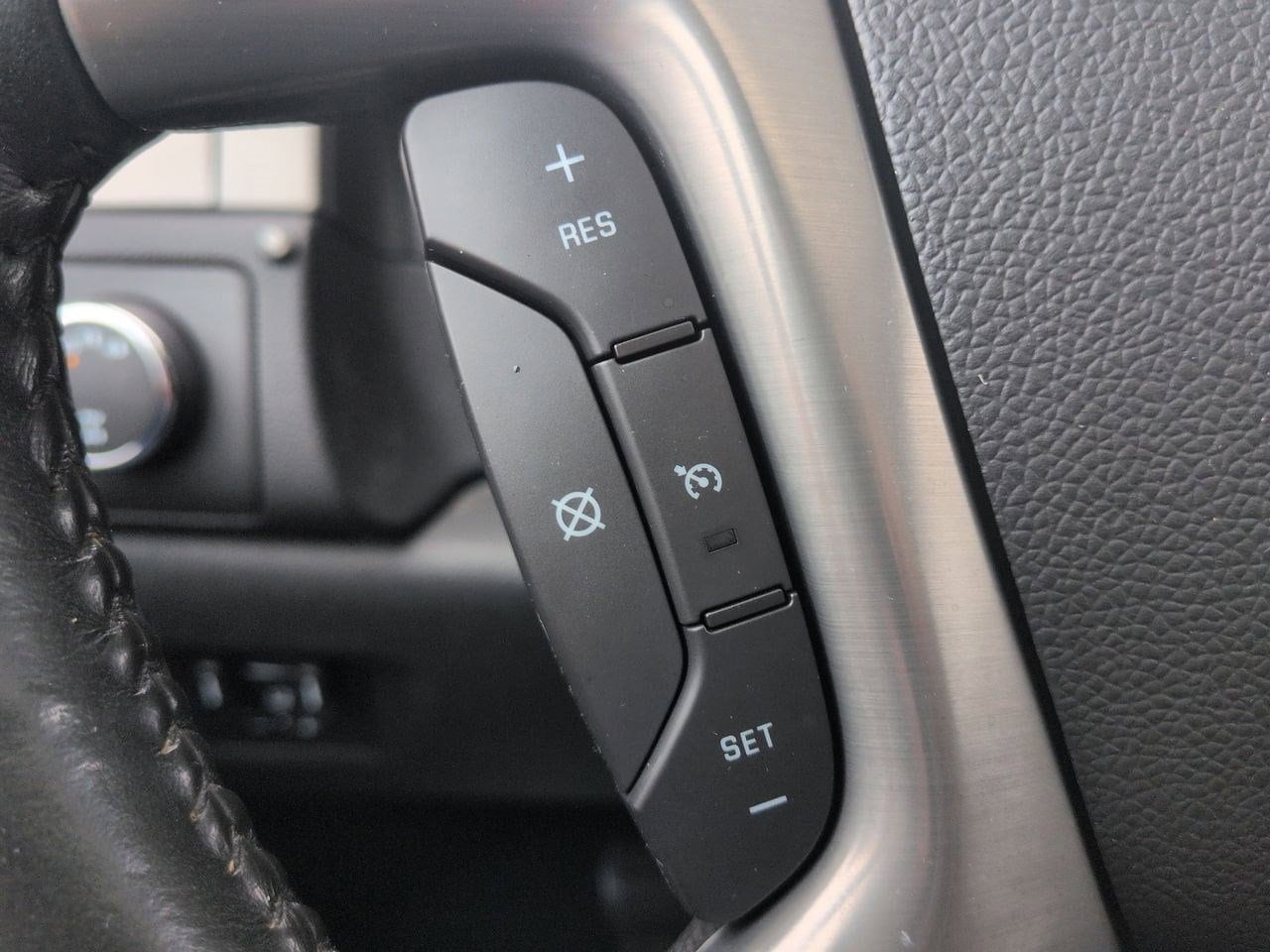 Thumbnail: 2012 Chevrolet Silverado 1500 - 24