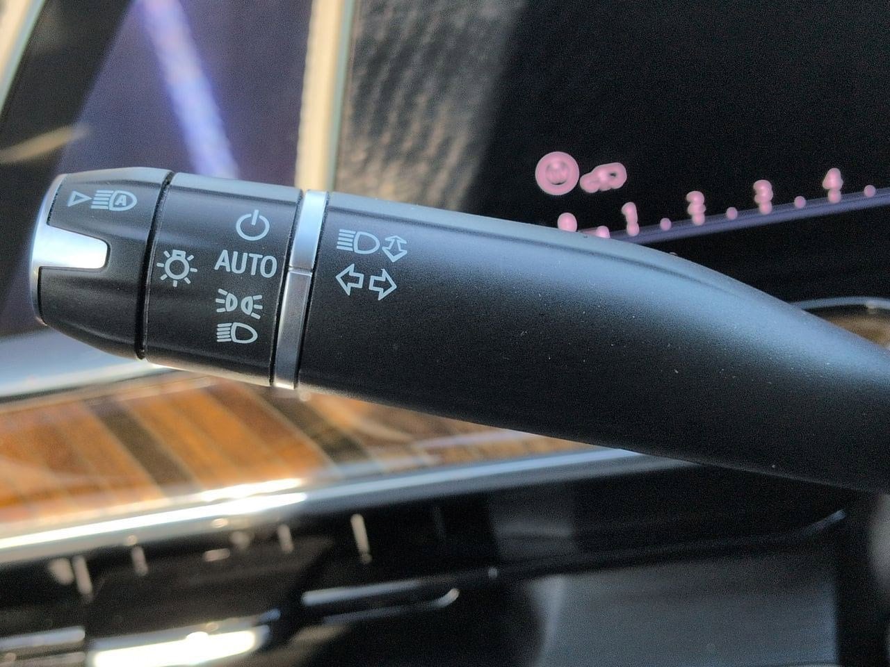 Thumbnail: 2022 Cadillac Escalade - 29