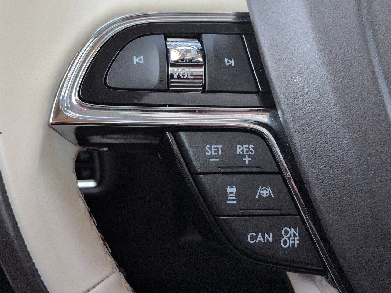 Thumbnail: 2023 Lincoln Nautilus - 25