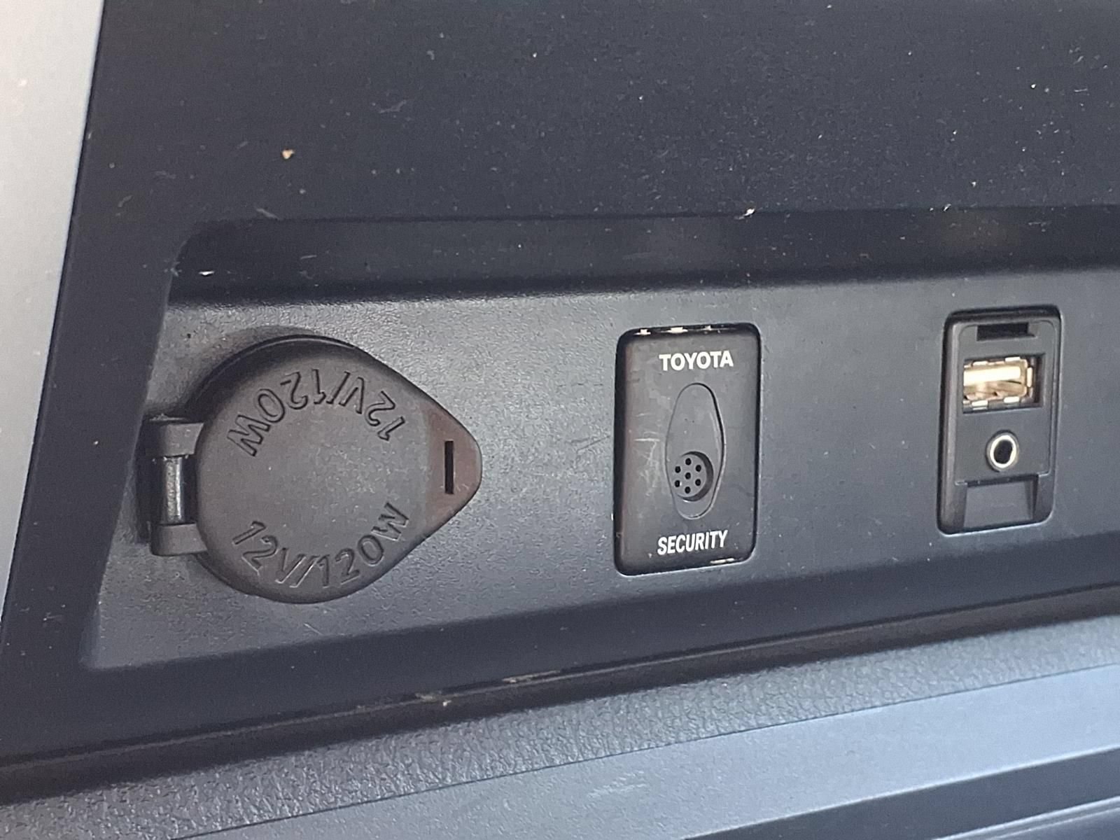 2018 Toyota Tundra Limited - Photo 24