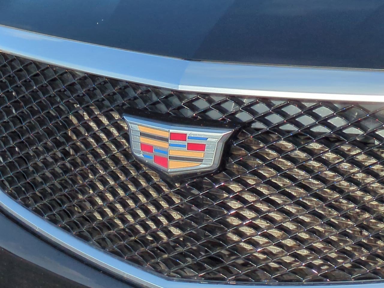 Thumbnail: 2023 Cadillac XT5 - 11