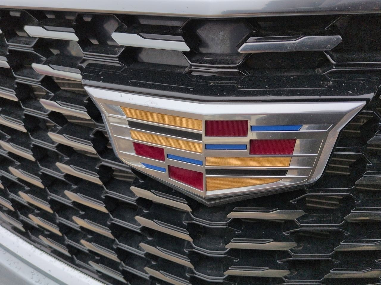 Thumbnail: 2023 Cadillac XT5 - 11