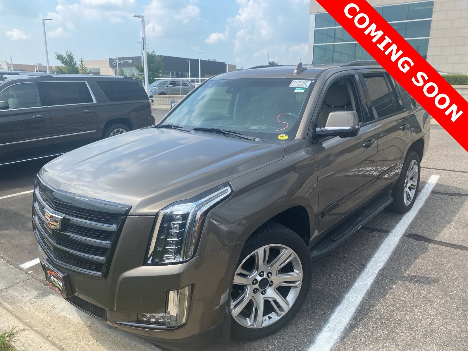 Thumbnail: 2015 Cadillac Escalade - 1