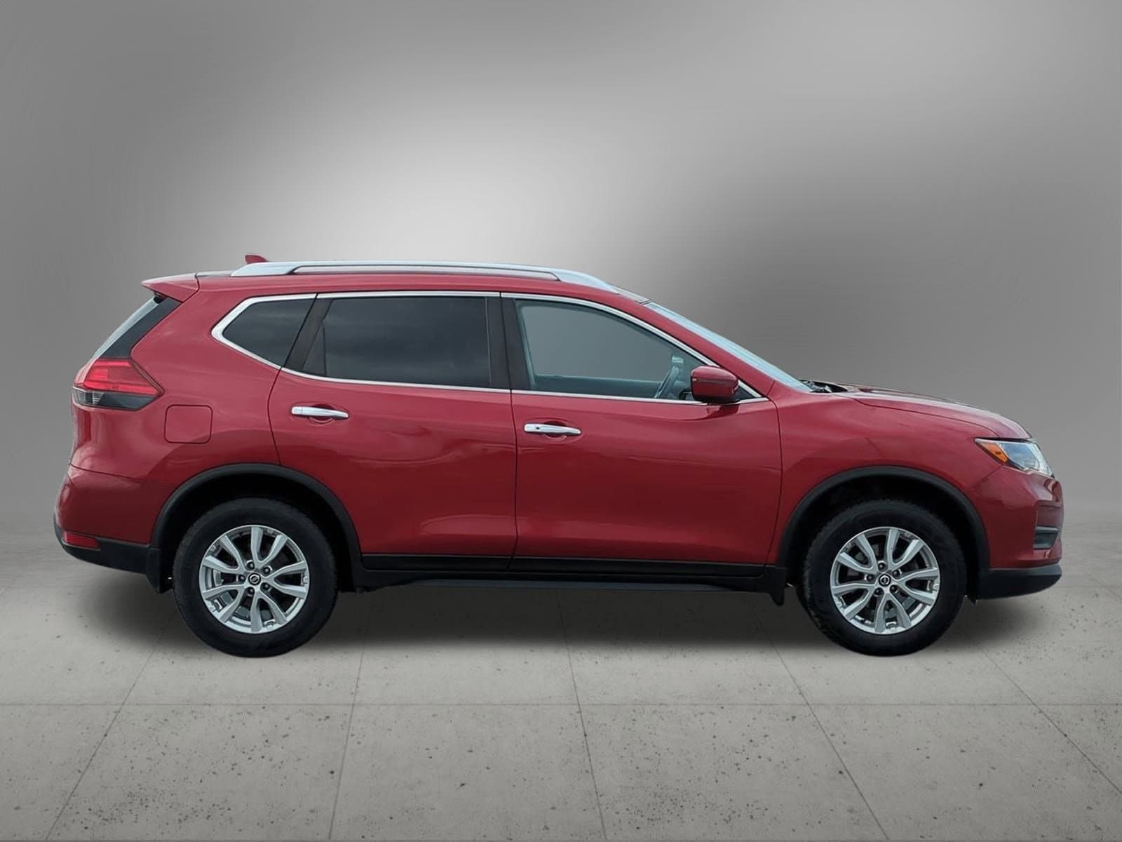 Thumbnail: 2017 Nissan Rogue - 7